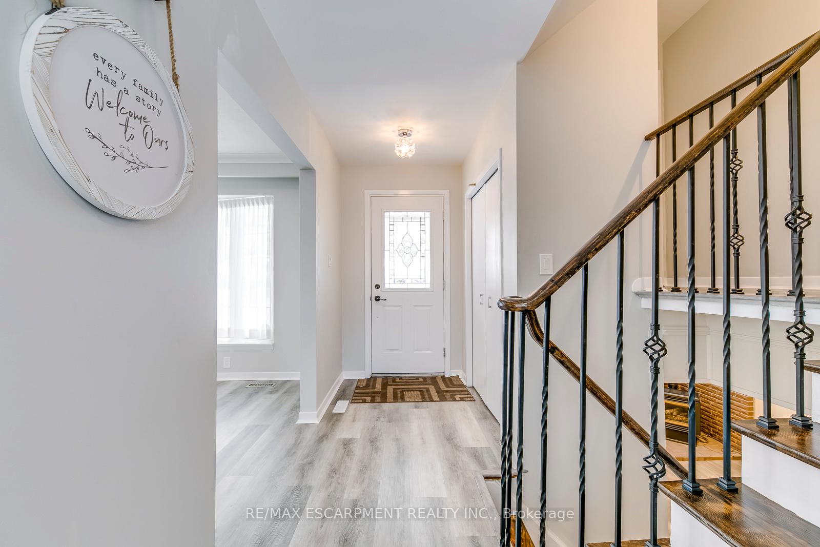 Photo 9 of 5440 Windermere Drive, Burlington, Appleby — HOMEH