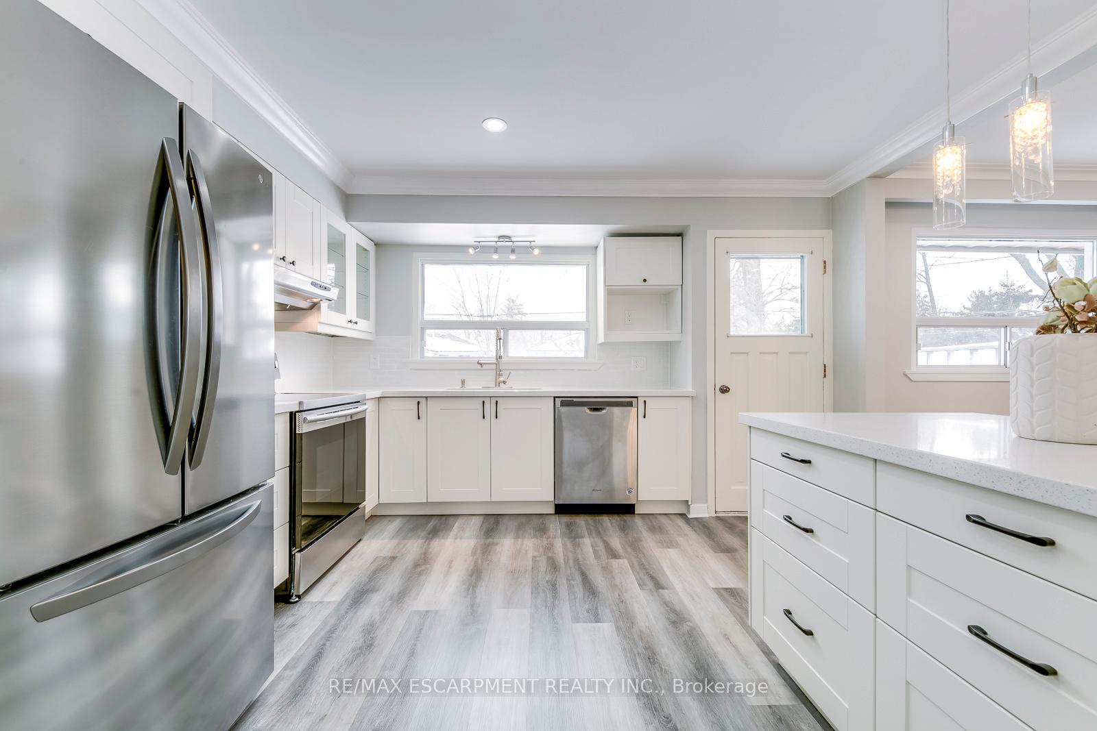 Photo 15 of 5440 Windermere Drive, Burlington, Appleby — HOMEH