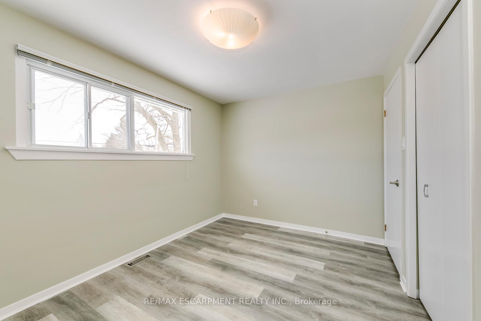 Photo 27 of 5440 Windermere Drive, Burlington, Appleby — HOMEH