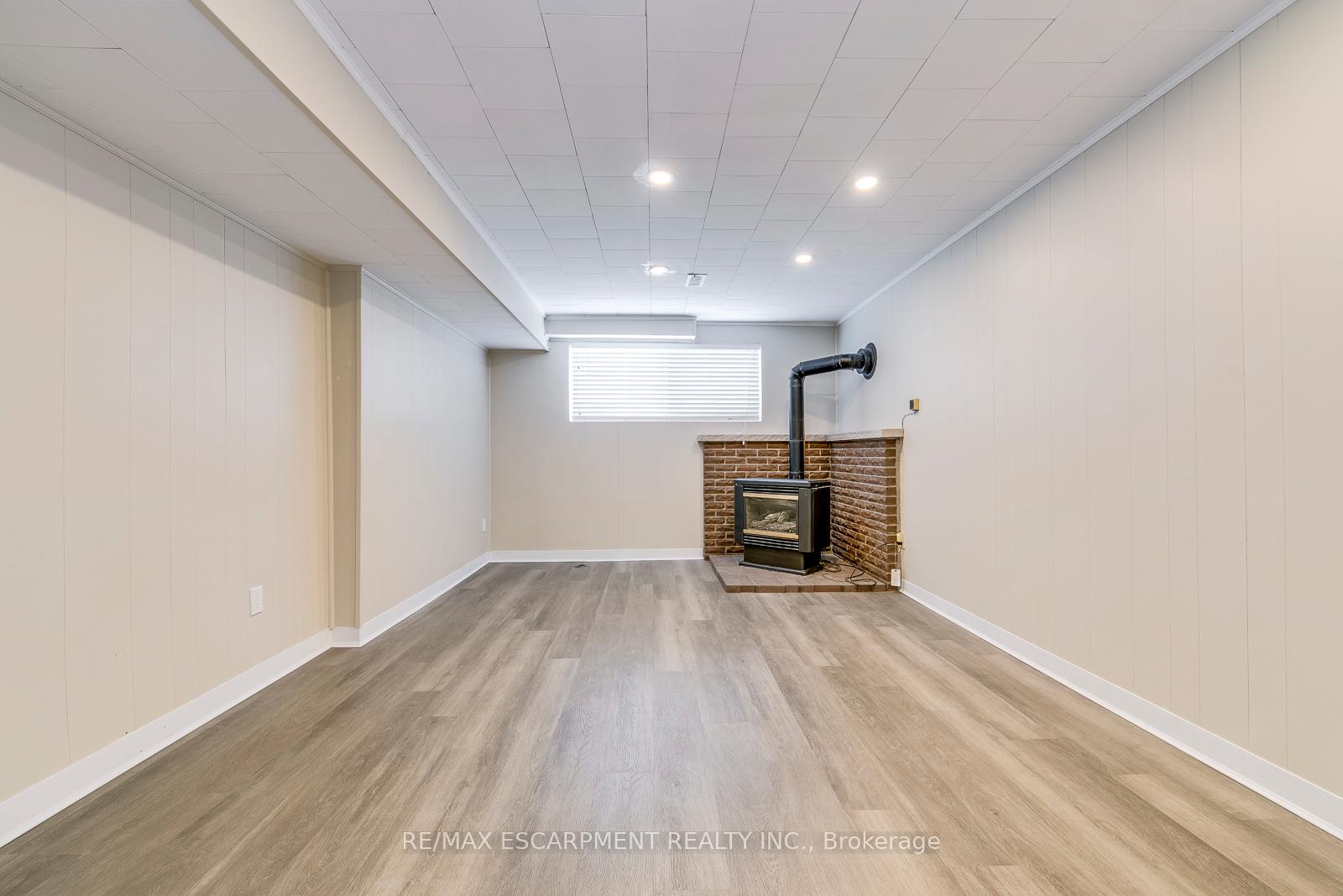 Photo 30 of 5440 Windermere Drive, Burlington, Appleby — HOMEH