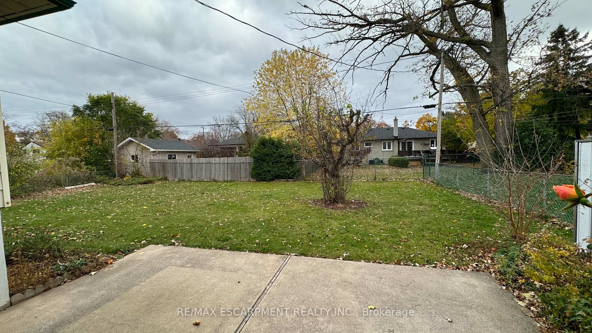 Photo 36 of 5440 Windermere Drive, Burlington, Appleby — HOMEH