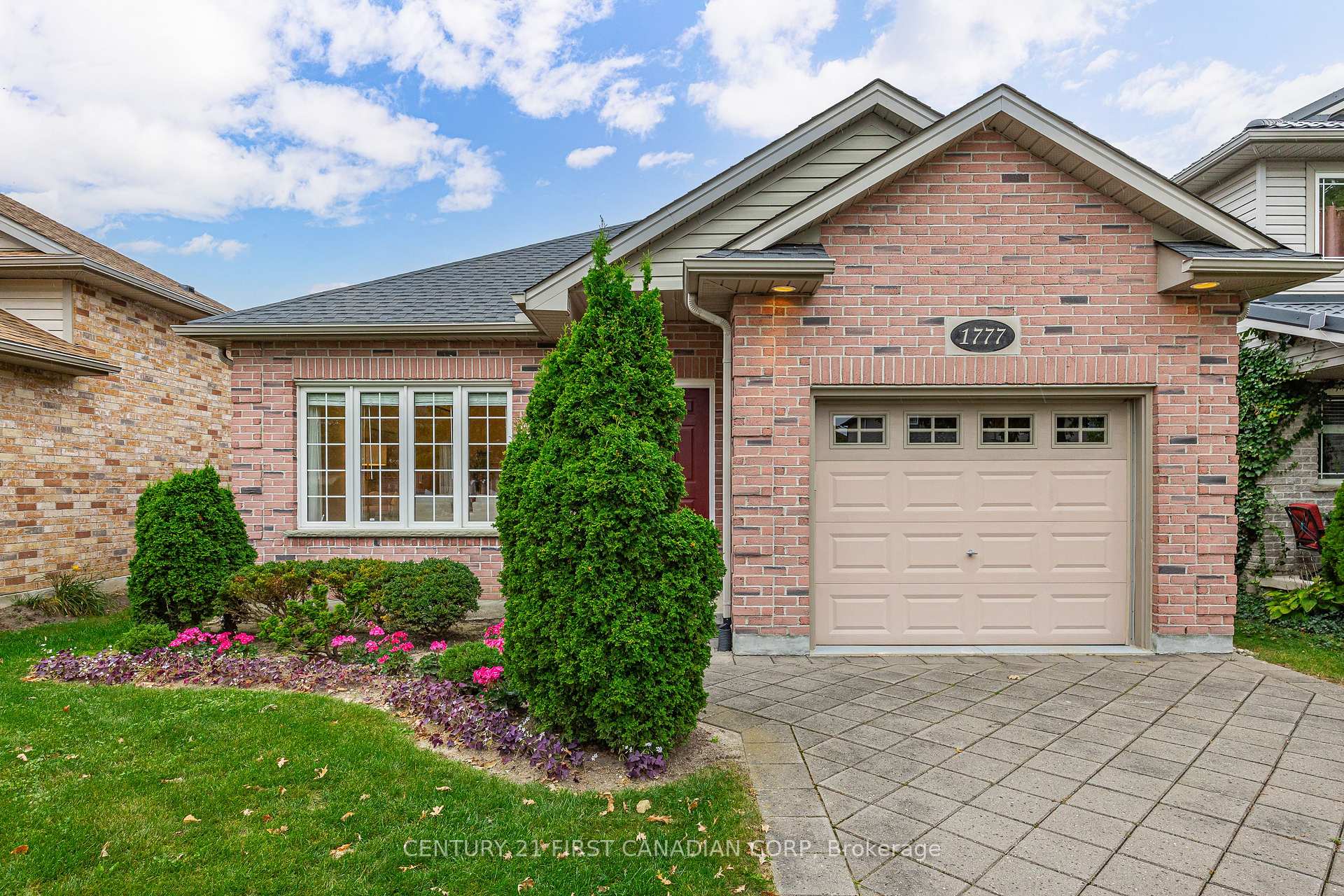 Photo 3 of 1777 Ennismore Crescent, London, North E — HOMEH