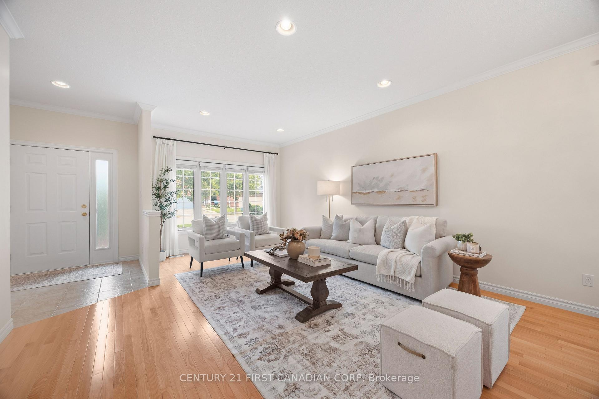 Photo 8 of 1777 Ennismore Crescent, London, North E — HOMEH