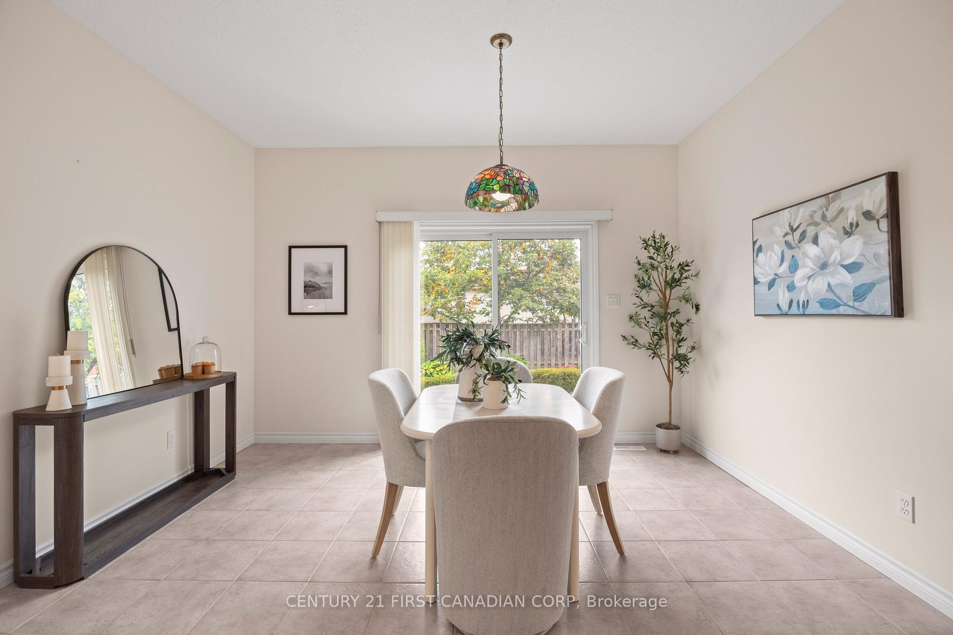 Photo 20 of 1777 Ennismore Crescent, London, North E — HOMEH