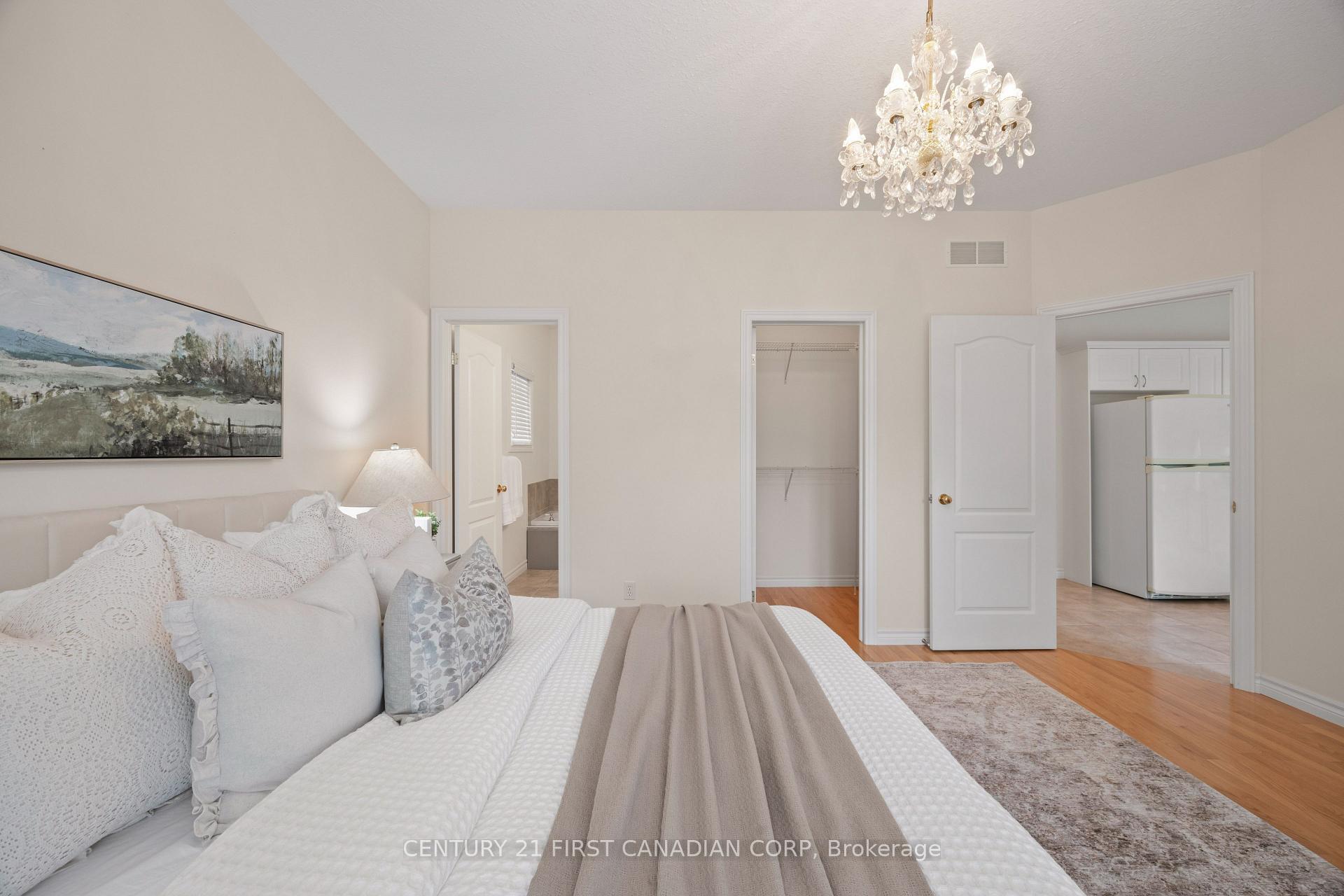 Photo 24 of 1777 Ennismore Crescent, London, North E — HOMEH