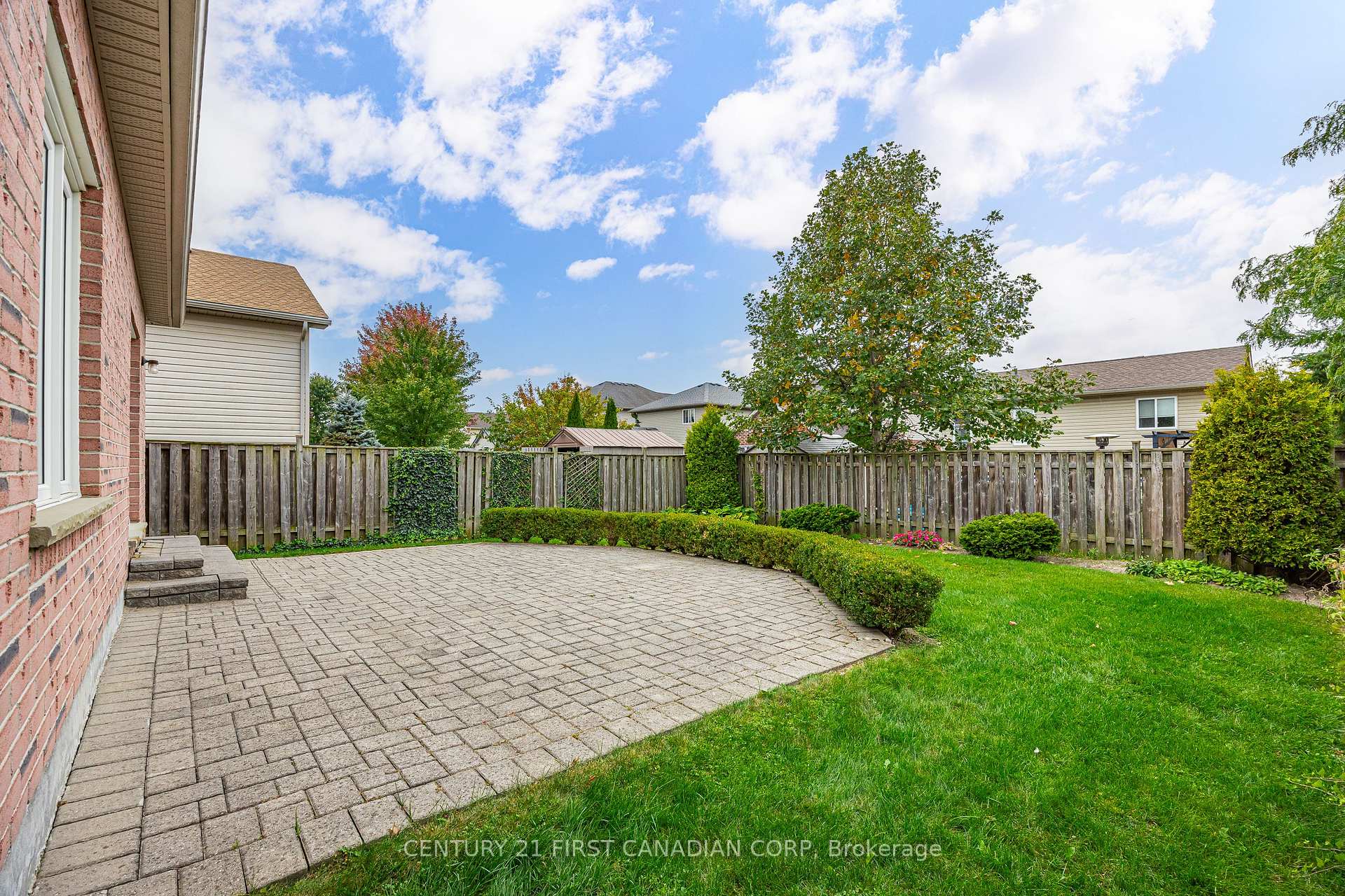 Photo 36 of 1777 Ennismore Crescent, London, North E — HOMEH
