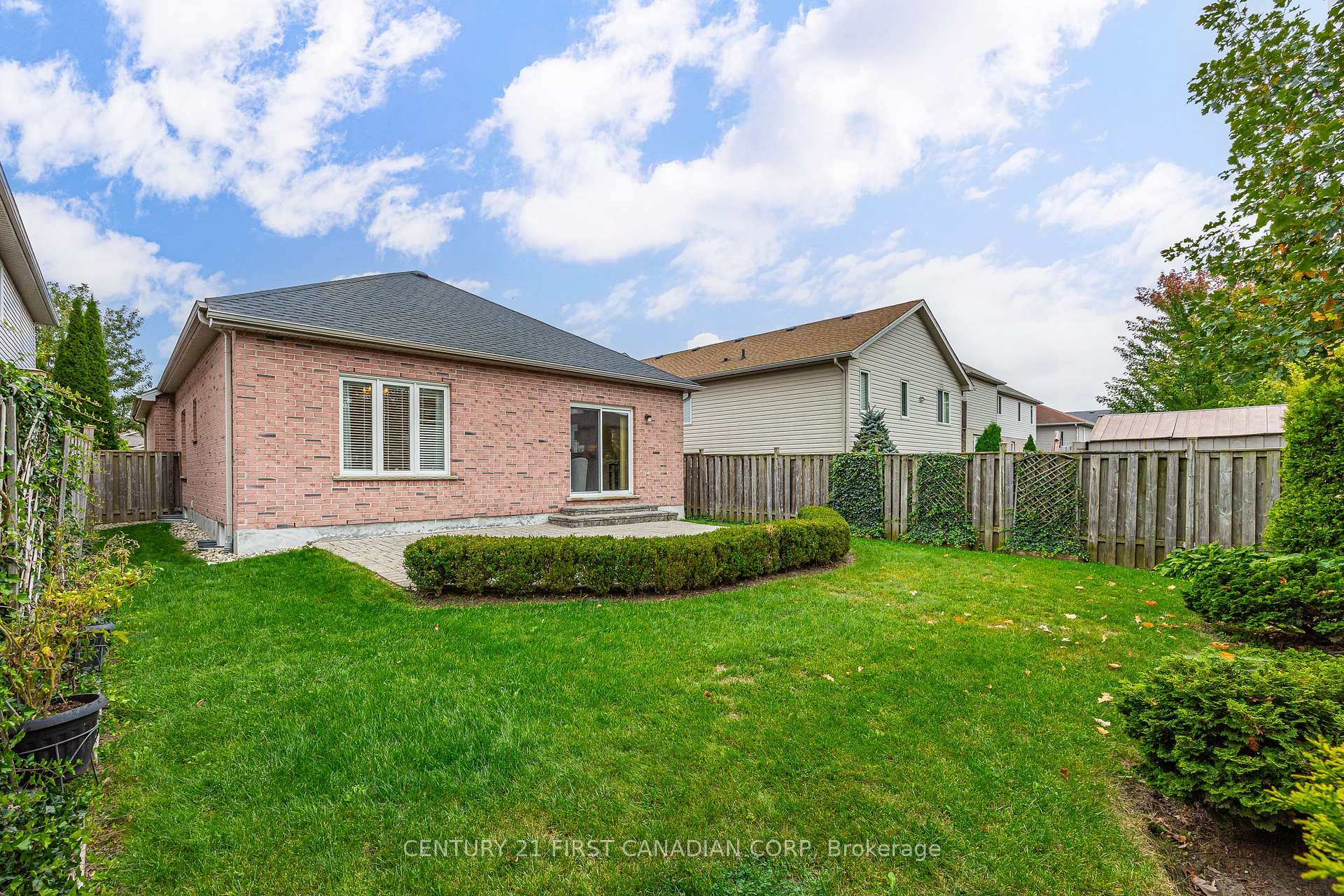 Photo 39 of 1777 Ennismore Crescent, London, North E — HOMEH