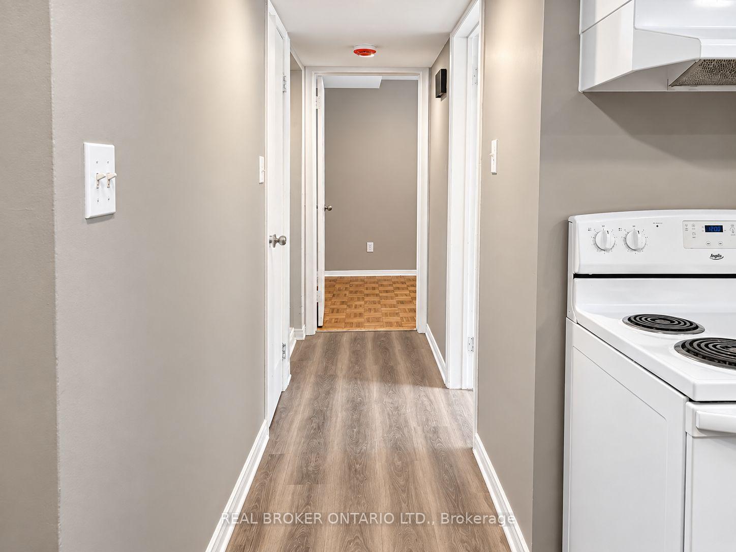 Photo 9 of Unit C, 93 Brybeck Crescent, Kitchener, Victoria Hills — HOMEH