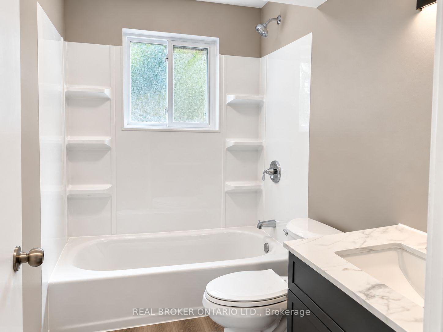 Photo 10 of Unit C, 93 Brybeck Crescent, Kitchener, Victoria Hills — HOMEH