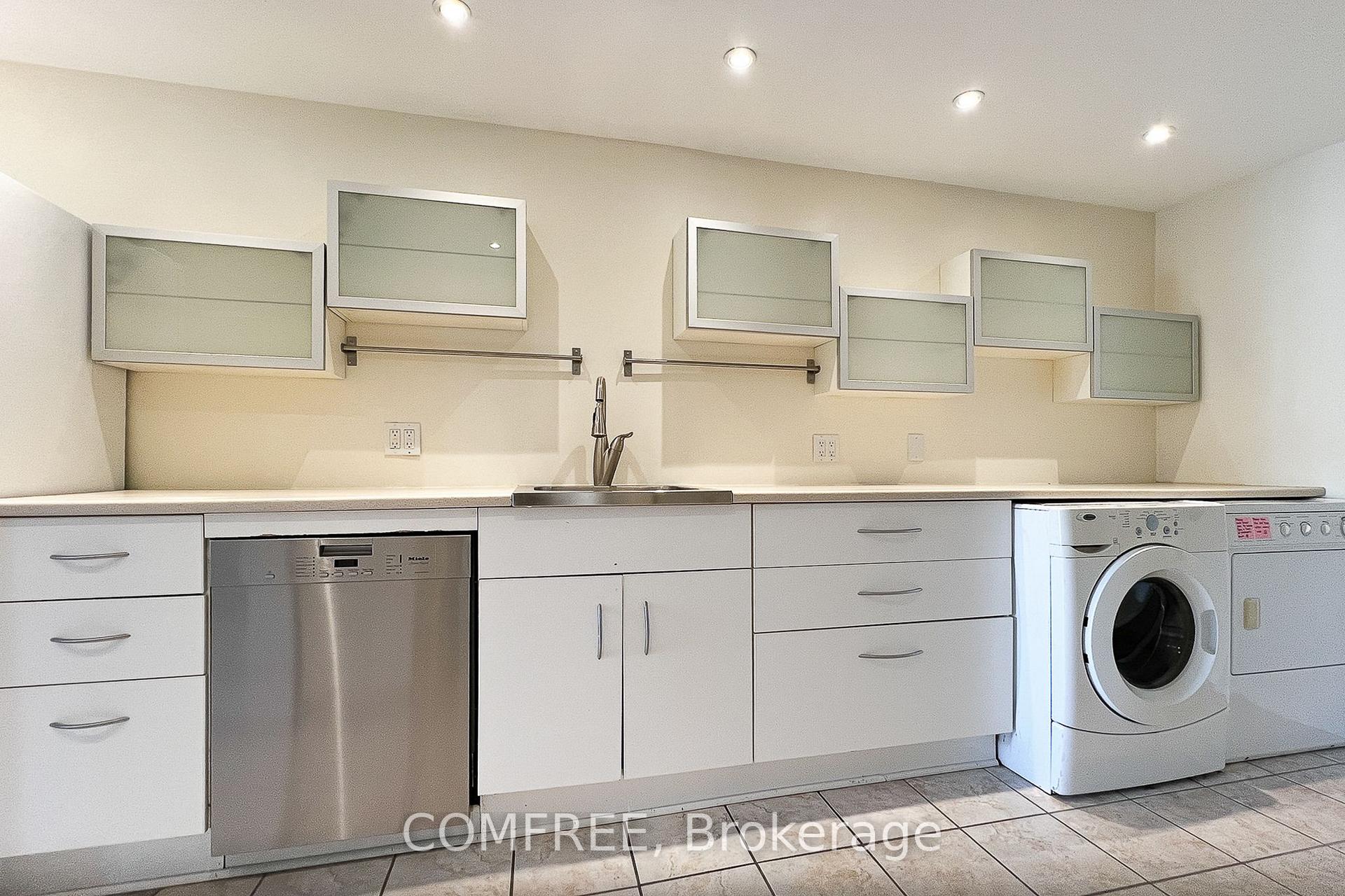 Photo 3 of 28 Bluejay Drive, Barrie, Cundles East — HOMEH