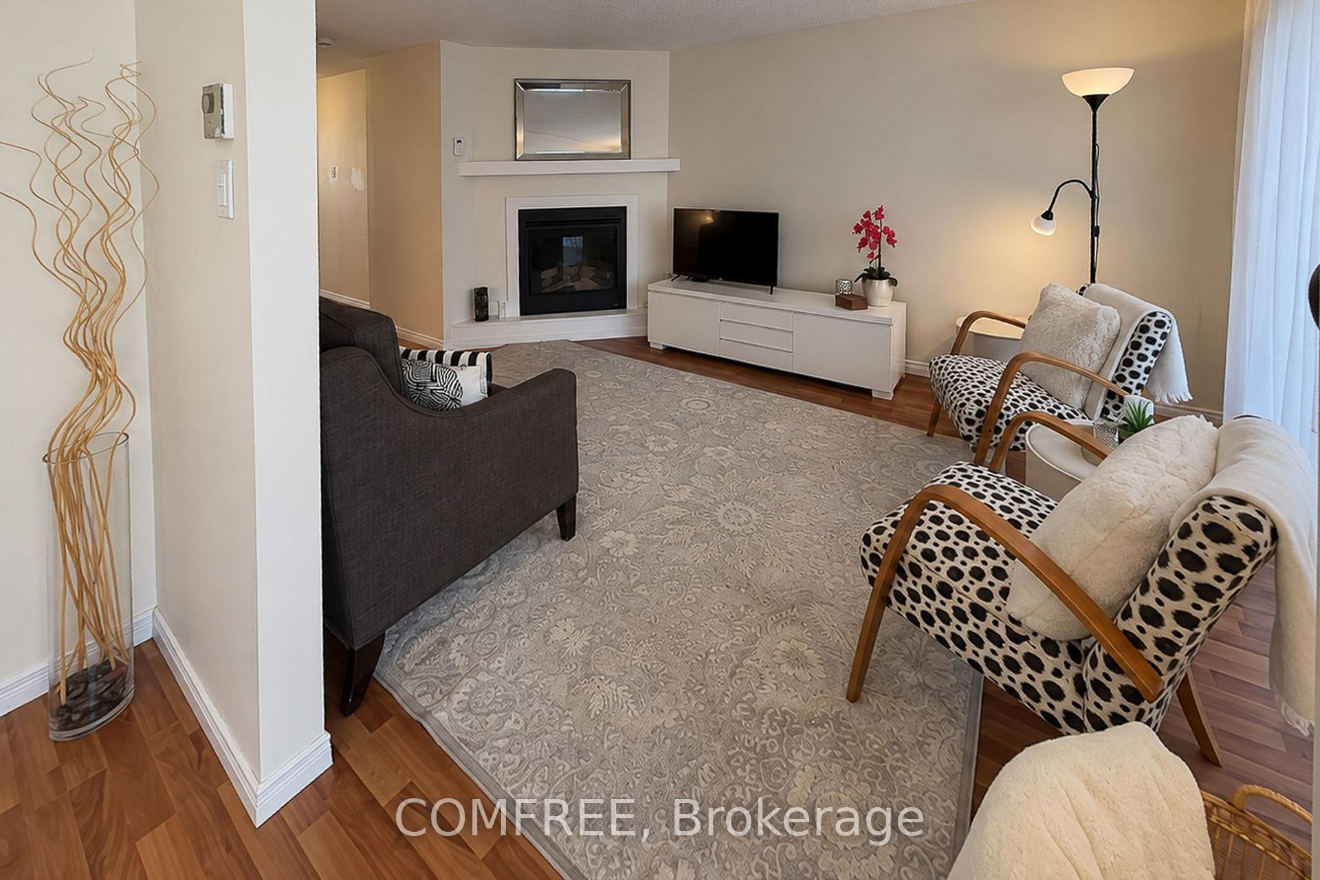 Photo 9 of 28 Bluejay Drive, Barrie, Cundles East — HOMEH
