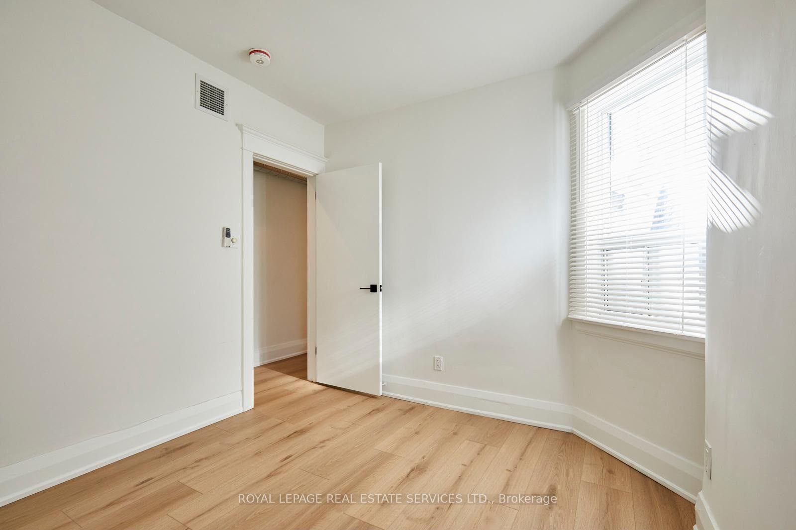 Photo 15 of Unit 2nd Floor, 927 Kingston Road, Toronto, The Beaches — HOMEH