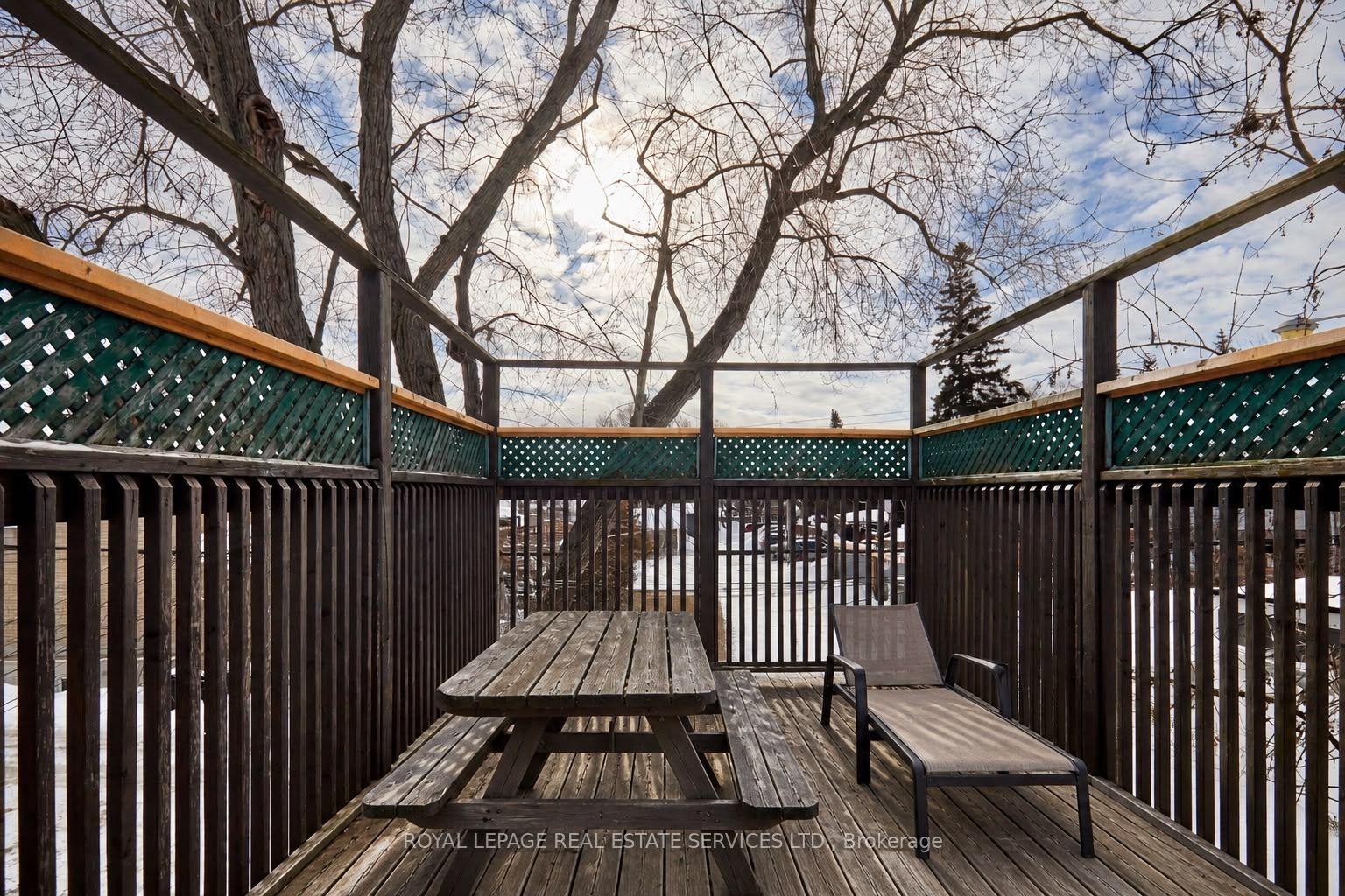 Photo 18 of Unit 2nd Floor, 927 Kingston Road, Toronto, The Beaches — HOMEH