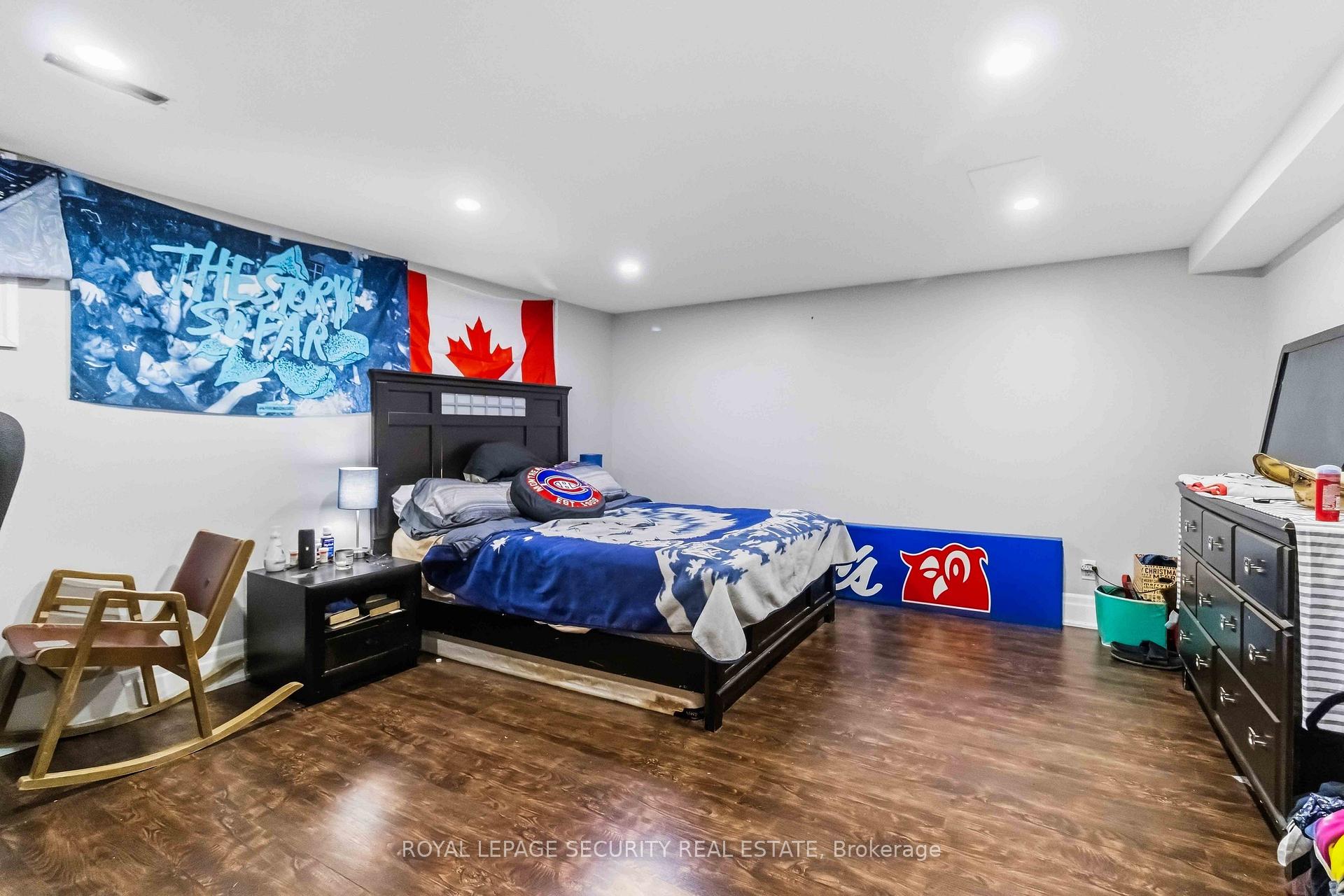 Photo 17 of 93 Connaught Crescent, Caledon, Bolton West — HOMEH