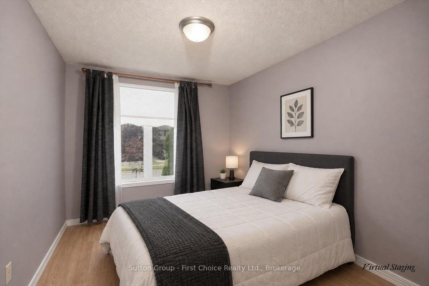 Photo 14 of 8 Sargint Street, Stratford — HOMEH