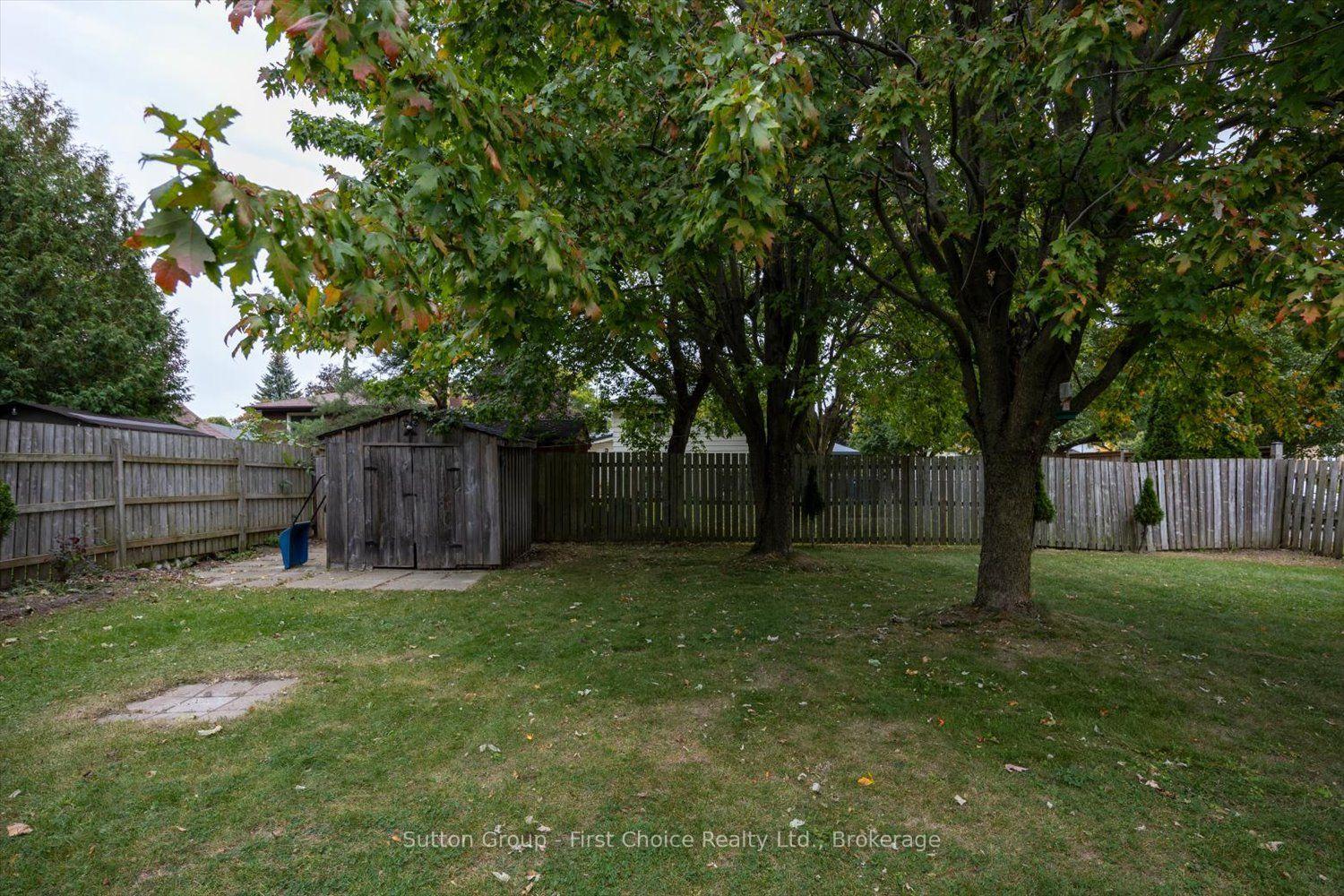 Photo 28 of 8 Sargint Street, Stratford — HOMEH