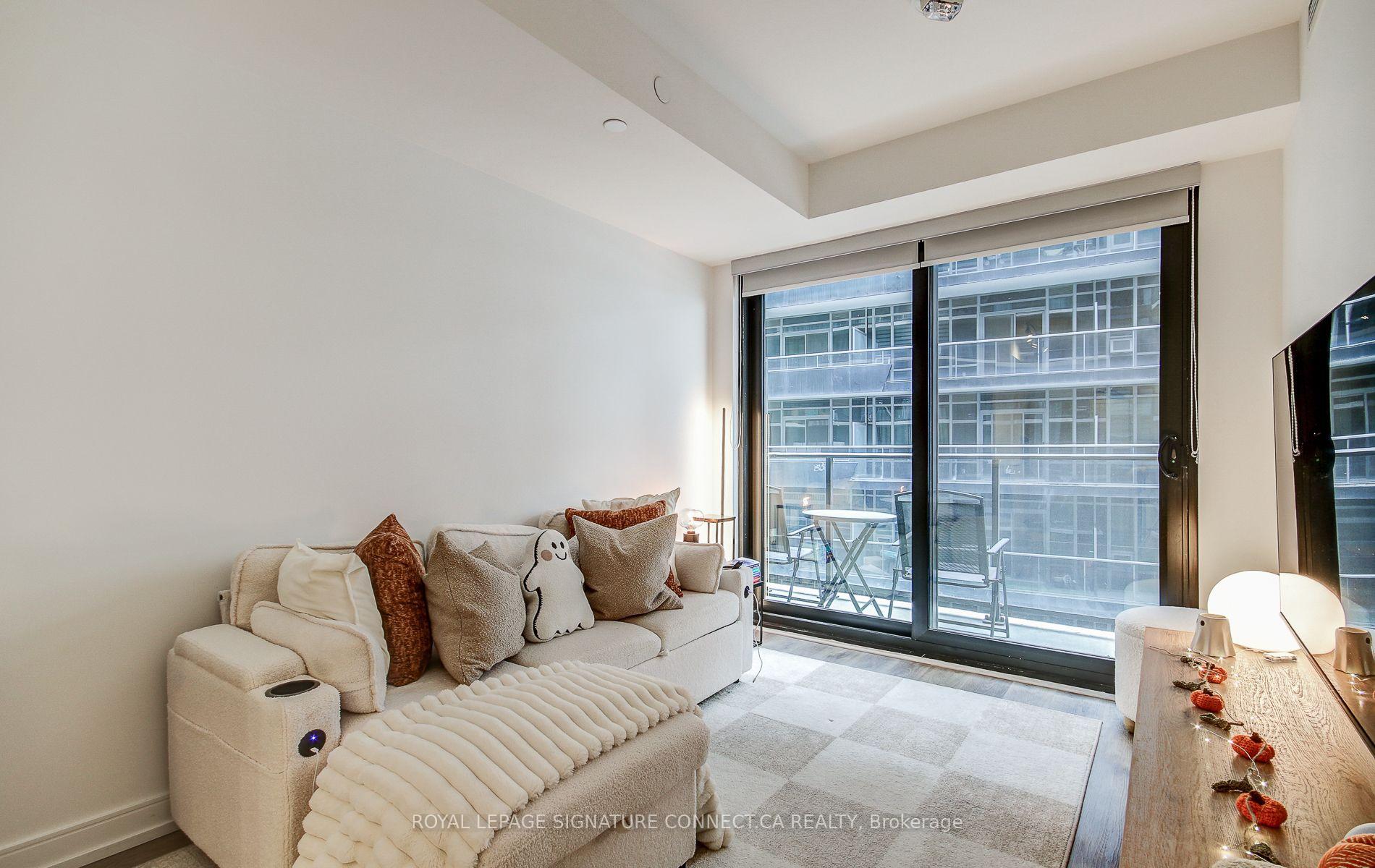 Photo 3 of Unit 1017, 1 Jarvis Street, Hamilton, Beasley — HOMEH