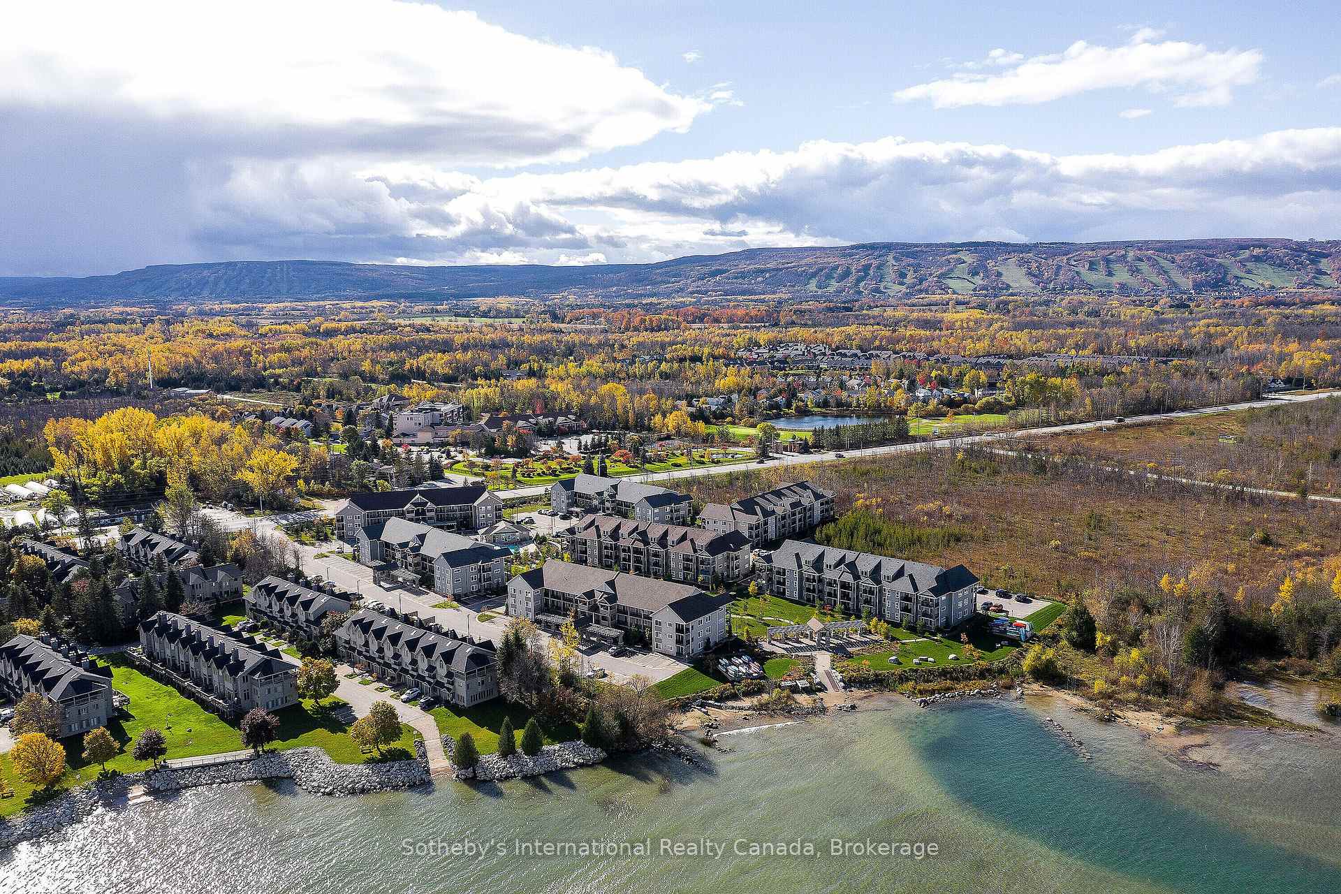 Photo 40 of Unit 306, 7 Anchorage Crescent, Collingwood — HOMEH