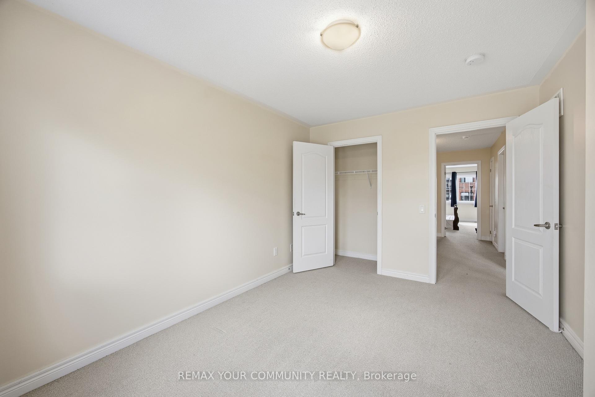 Photo 21 of 90 Sky Harbour Drive, Brampton, Brampton West — HOMEH