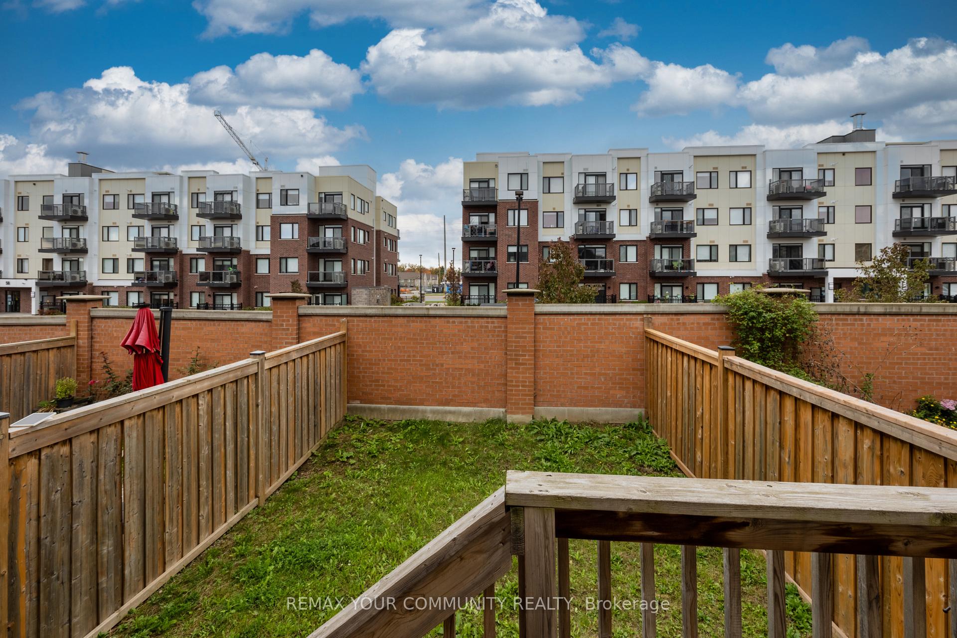 Photo 28 of 90 Sky Harbour Drive, Brampton, Brampton West — HOMEH
