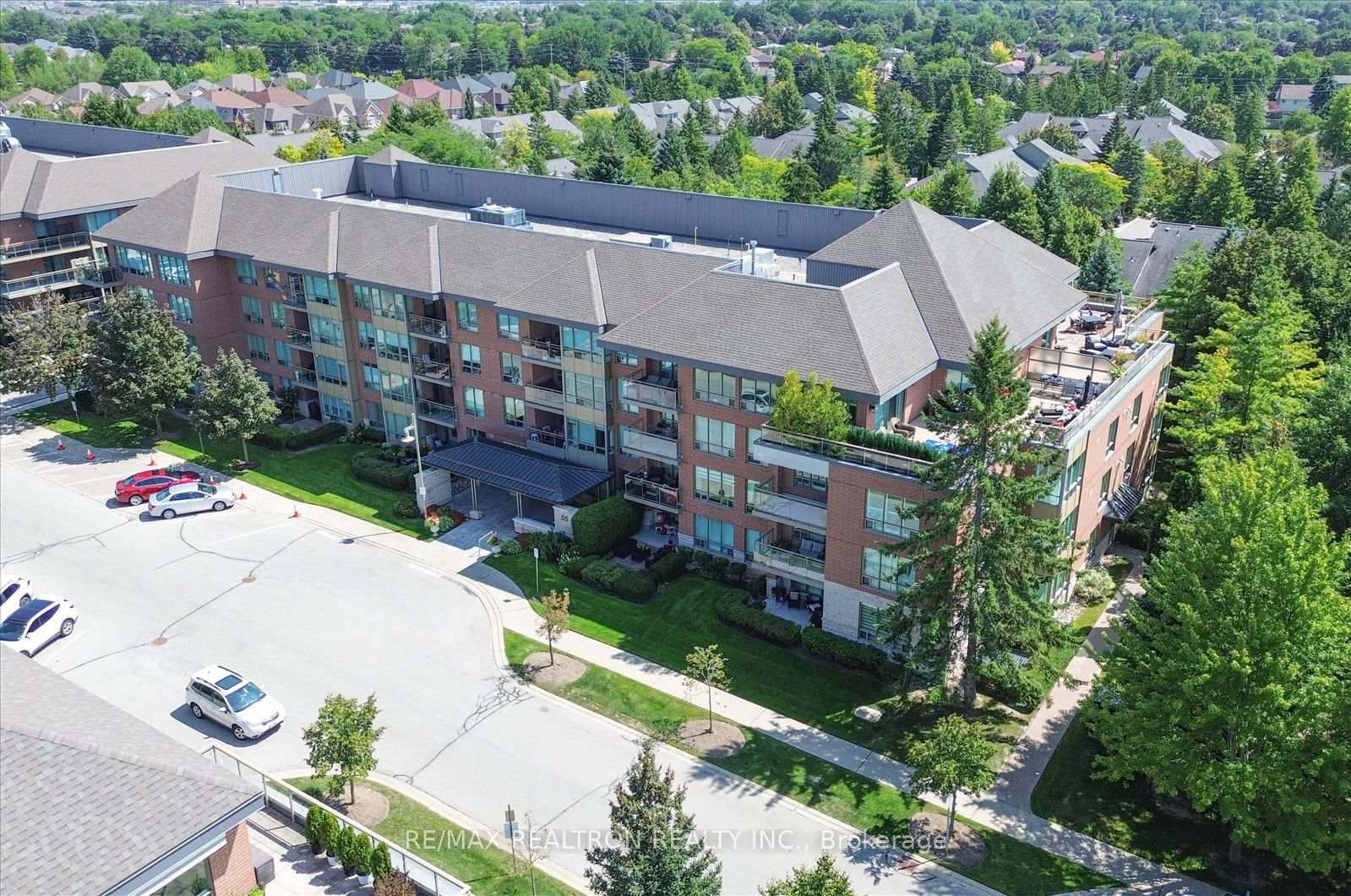 Photo 3 of Unit 307, 55 The Boardwalk Way, Markham, Greensborough — HOMEH