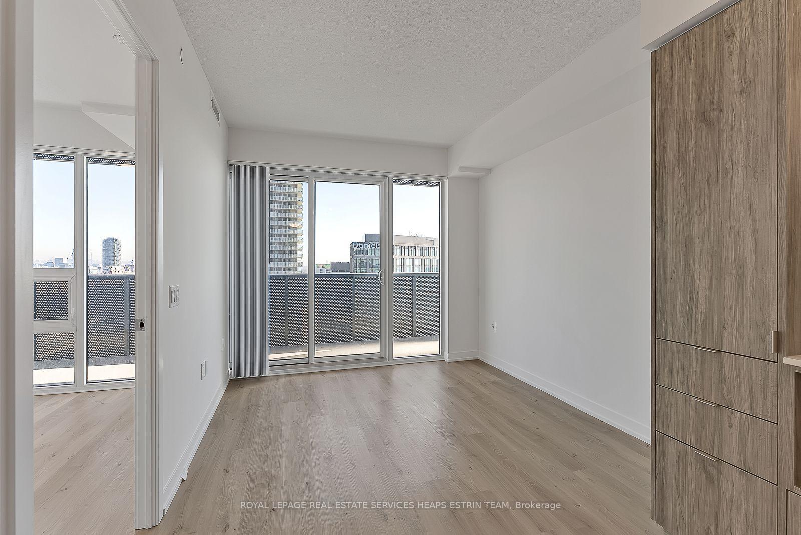 Photo 5 of Unit 1806, 138 Downes Street, Toronto, Waterfront Communities — HOMEH