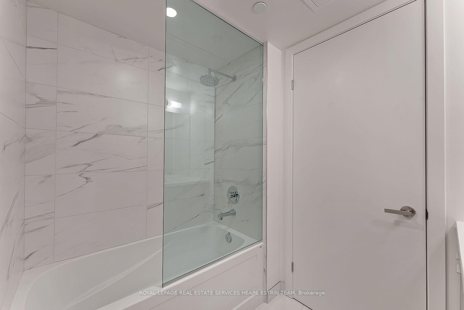Photo 14 of Unit 1806, 138 Downes Street, Toronto, Waterfront Communities — HOMEH