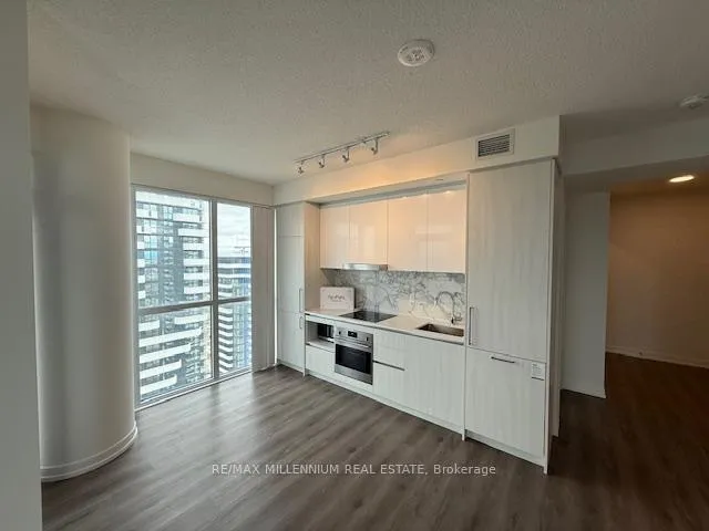 Photo 6 of Unit 4912, 225 Commerce Street, Vaughan, Vaughan Corporate Centre — HOMEH