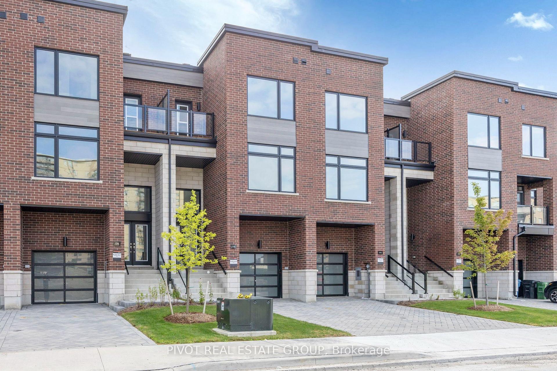 Photo 3 of 138 Danielle Moore Circle, Scarborough, Bendale — HOMEH