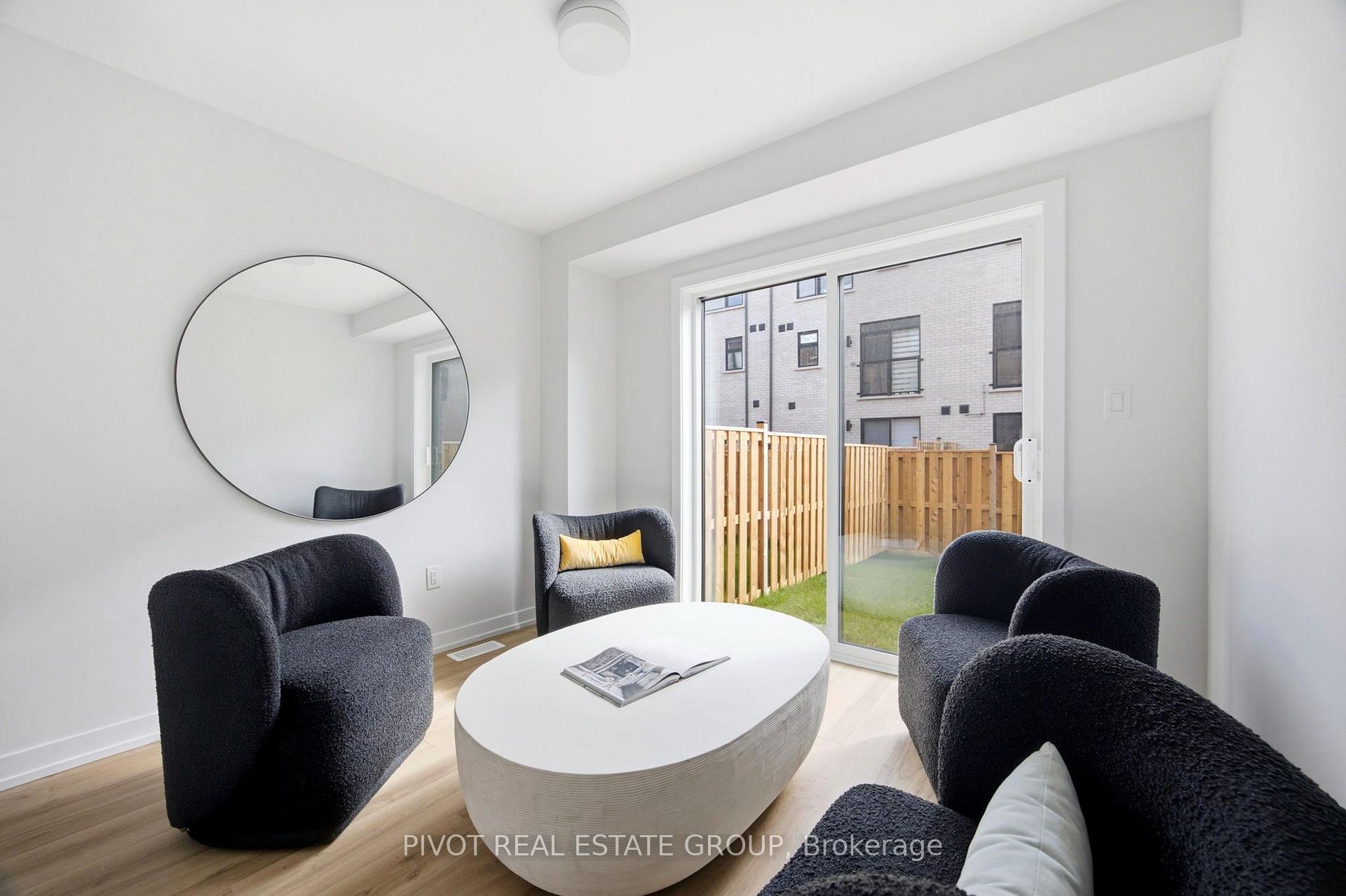 Photo 7 of 138 Danielle Moore Circle, Scarborough, Bendale — HOMEH