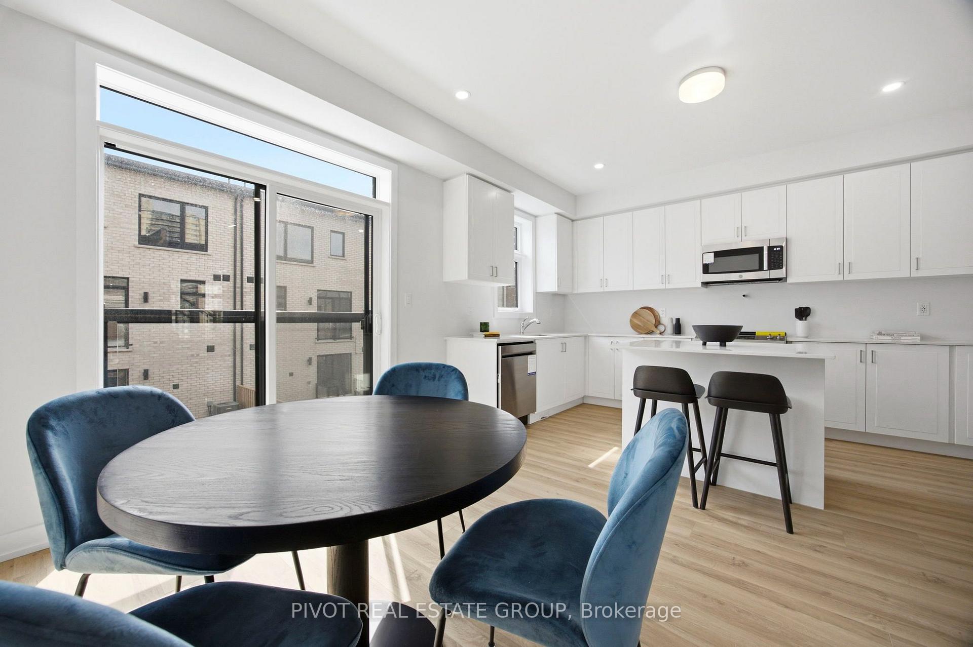 Photo 21 of 138 Danielle Moore Circle, Scarborough, Bendale — HOMEH