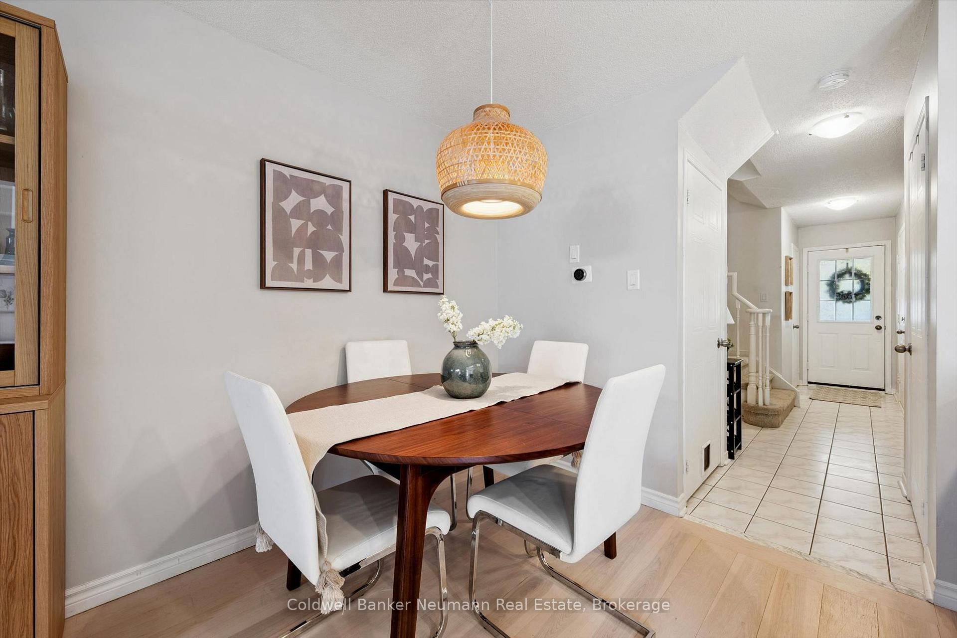 Photo 12 of Unit 5, 39 Ptarmigan Drive, Guelph, Kortright Hills — HOMEH