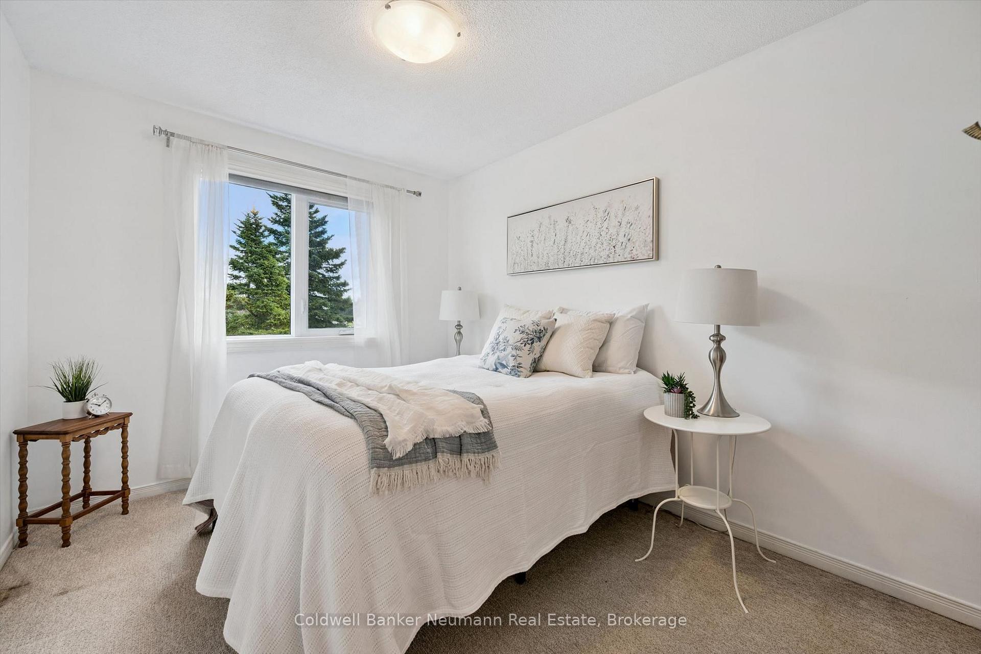 Photo 17 of Unit 5, 39 Ptarmigan Drive, Guelph, Kortright Hills — HOMEH