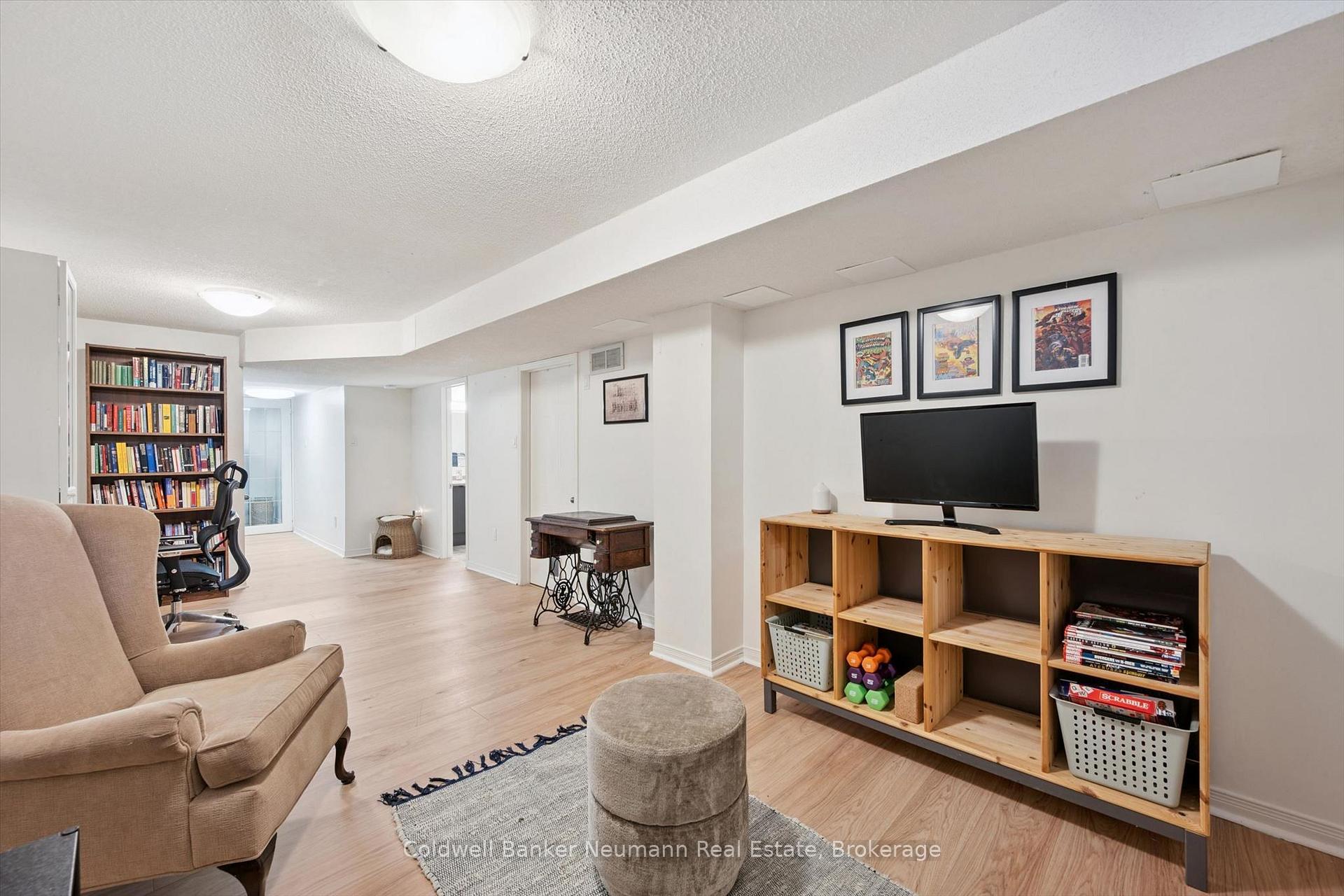 Photo 23 of Unit 5, 39 Ptarmigan Drive, Guelph, Kortright Hills — HOMEH