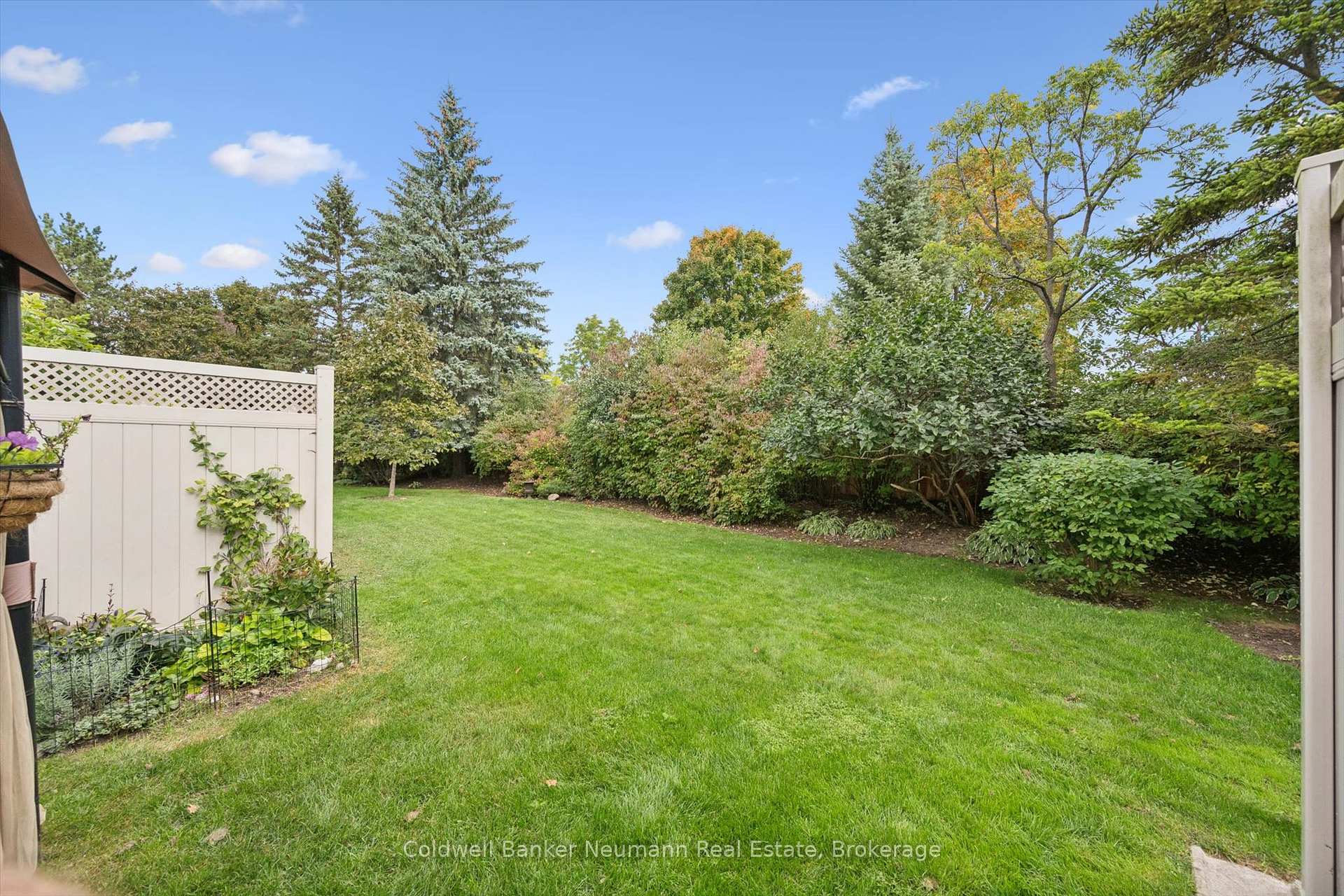 Photo 27 of Unit 5, 39 Ptarmigan Drive, Guelph, Kortright Hills — HOMEH