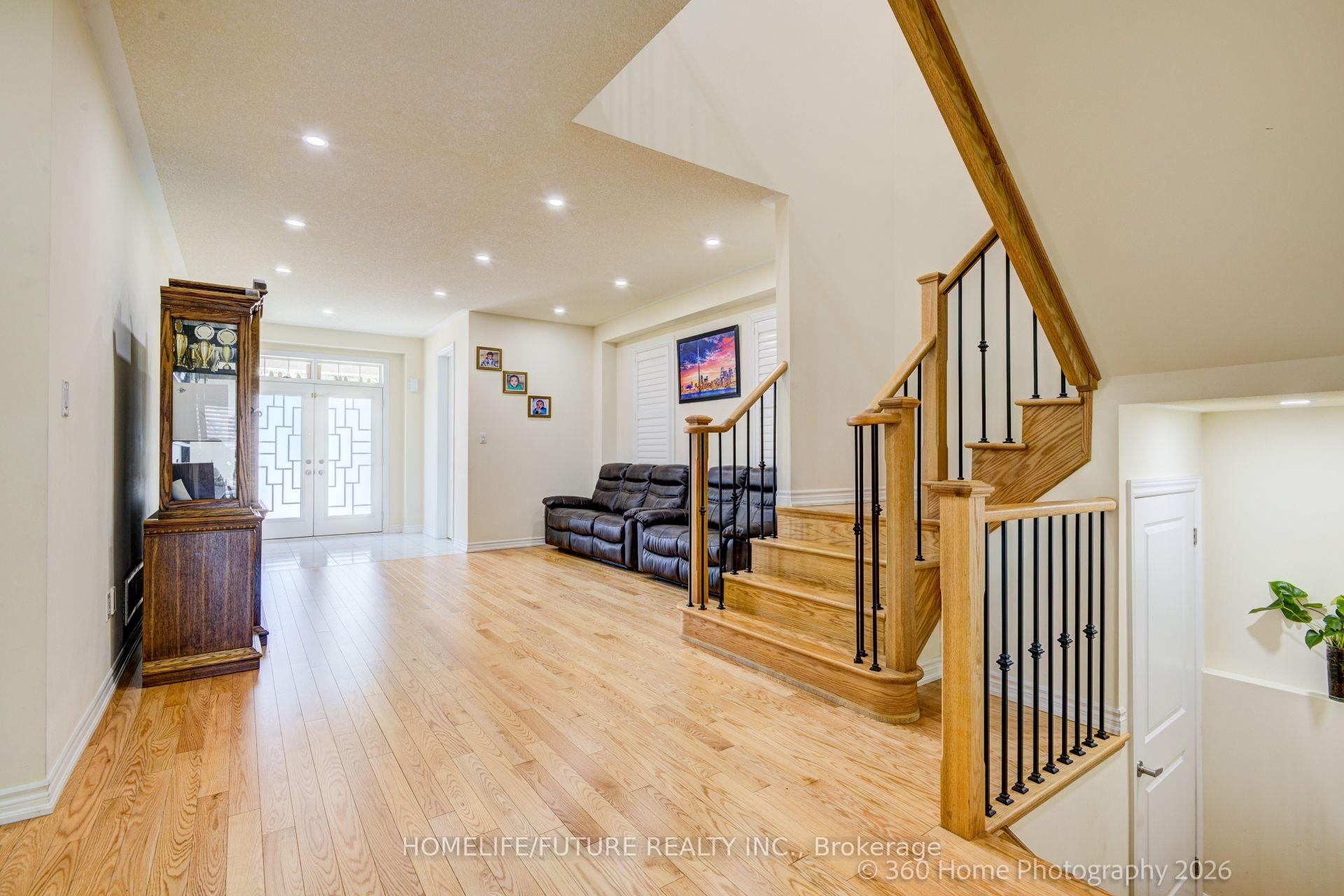 Photo 8 of 42 Samuel Crescent, Springwater, Centre Vespra — HOMEH