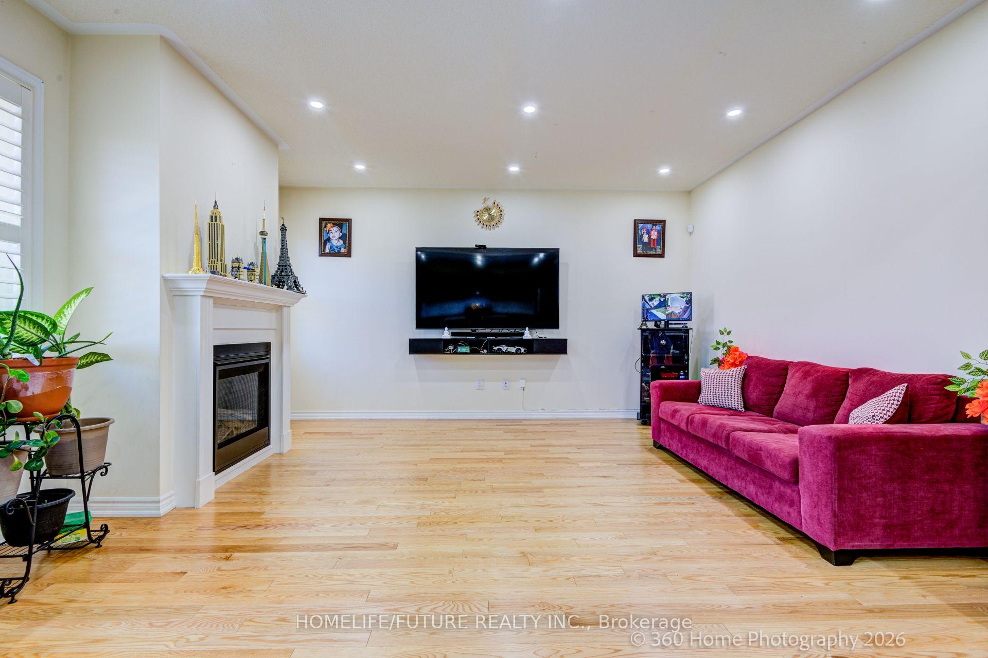 Photo 11 of 42 Samuel Crescent, Springwater, Centre Vespra — HOMEH