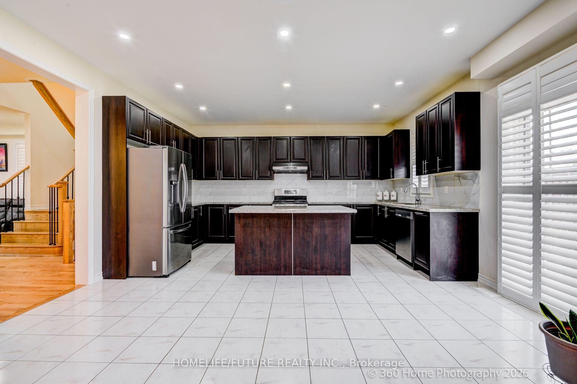 Photo 14 of 42 Samuel Crescent, Springwater, Centre Vespra — HOMEH
