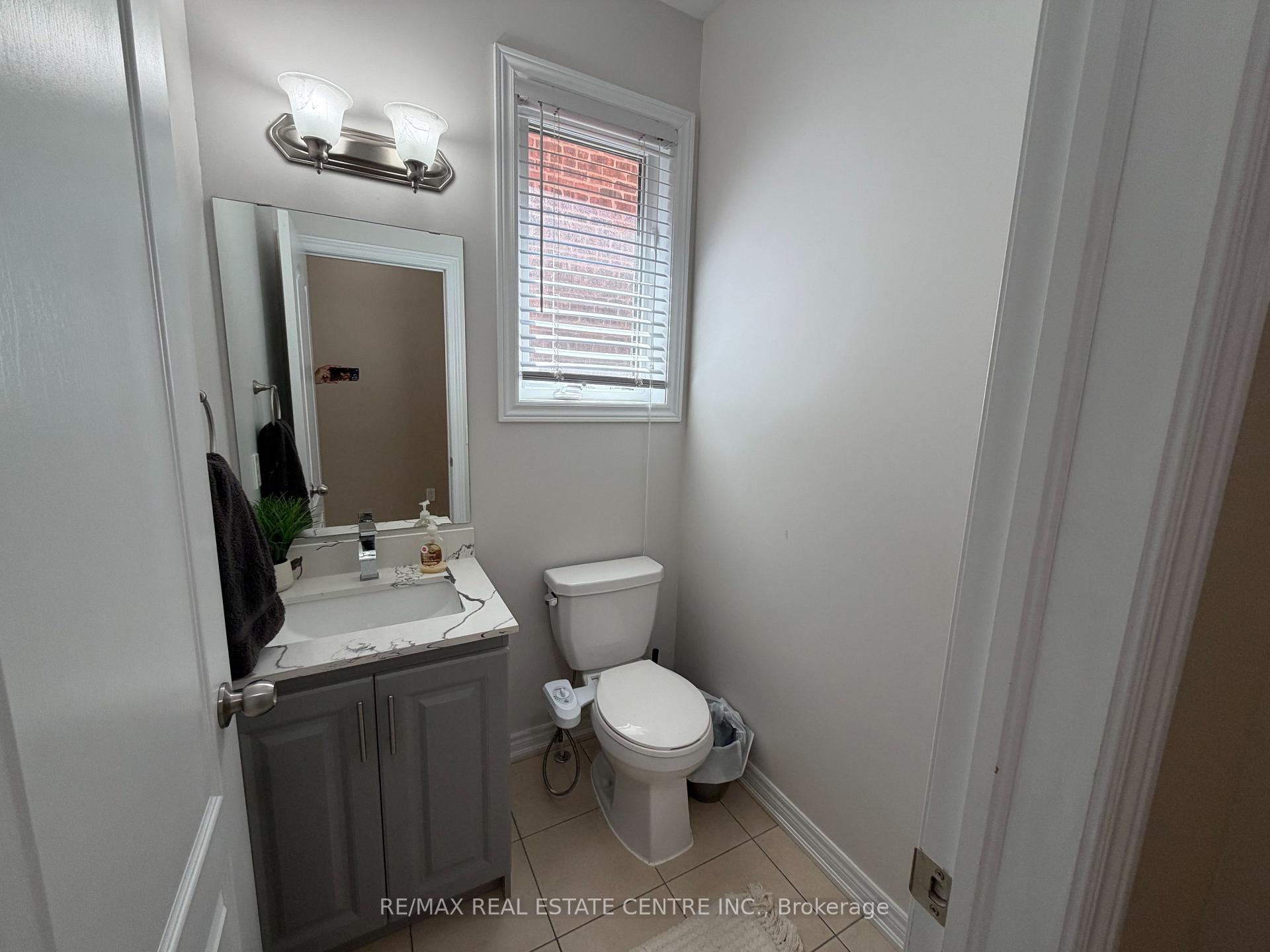 Photo 10 of 14 Twistleton Street, Caledon, Rural Caledon — HOMEH