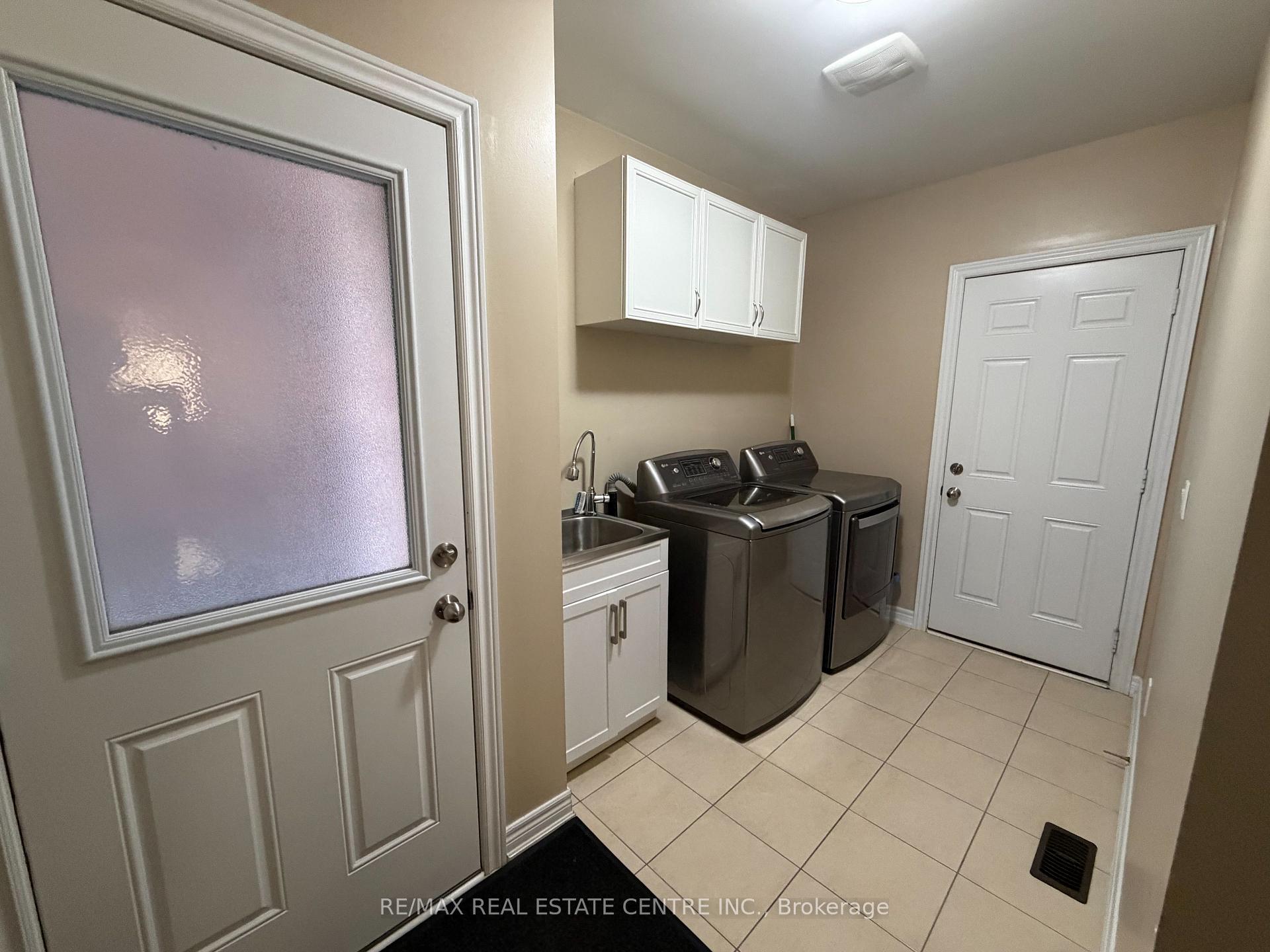 Photo 18 of 14 Twistleton Street, Caledon, Rural Caledon — HOMEH