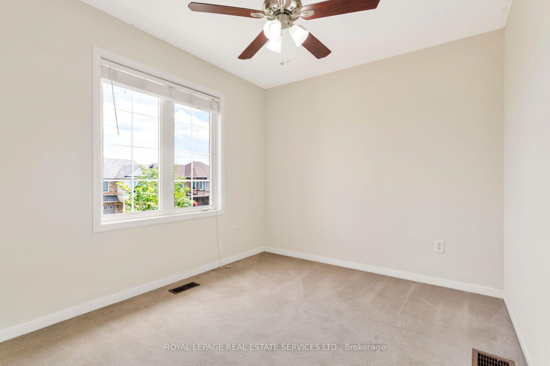 Photo 27 of 2204 Grand Oak Trail, Oakville, Westmount — HOMEH