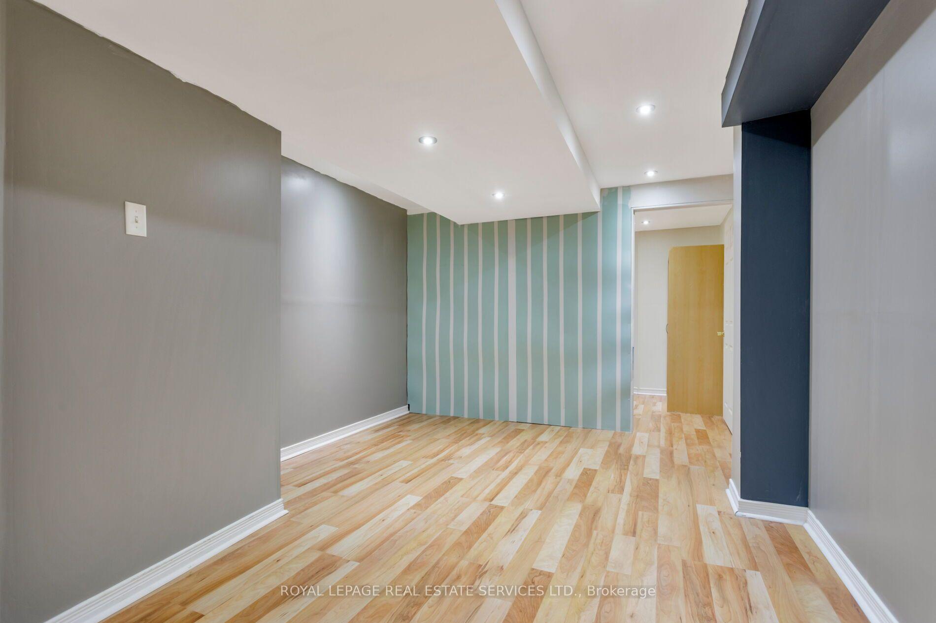 Photo 36 of 2204 Grand Oak Trail, Oakville, Westmount — HOMEH