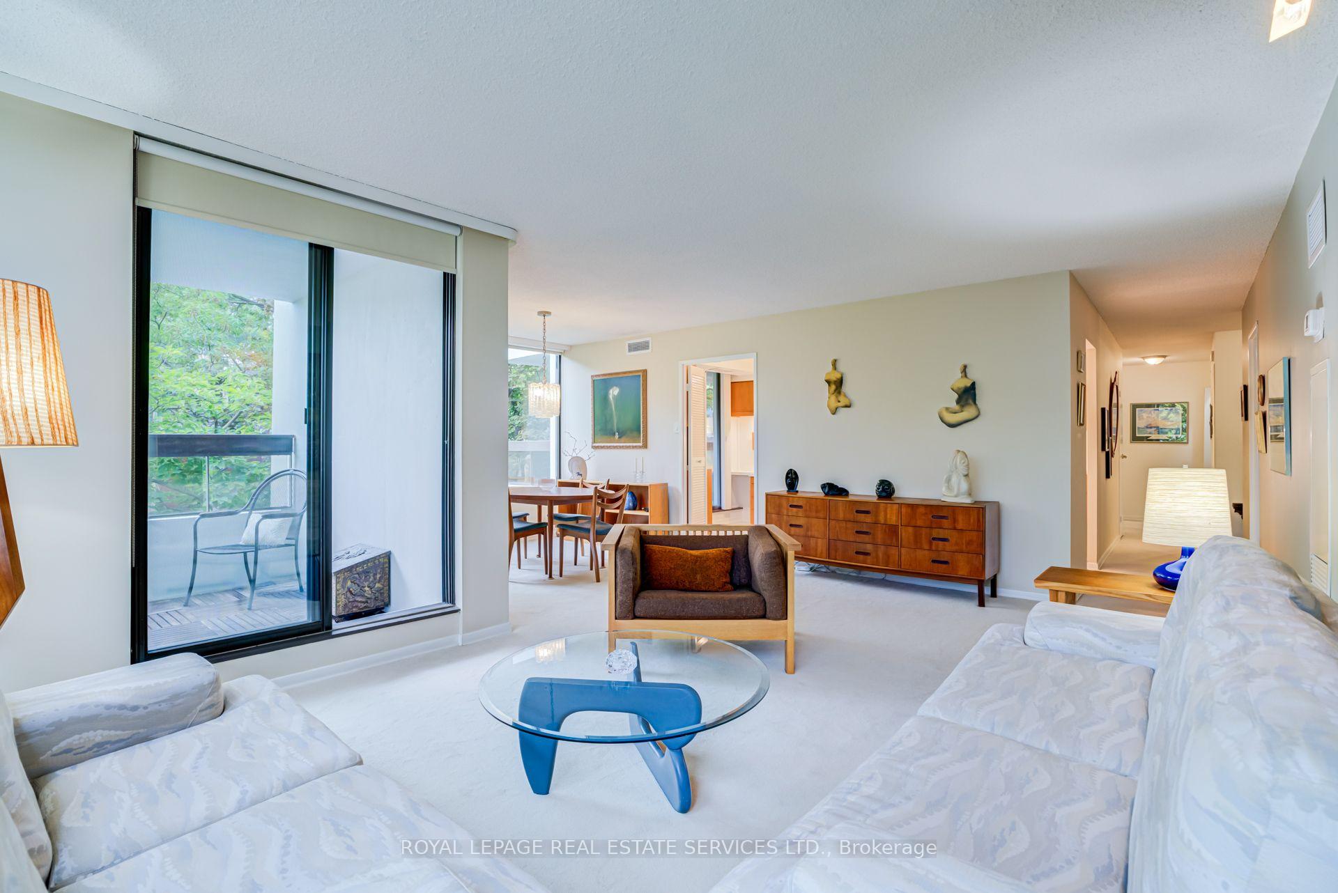 Photo 5 of Unit 202, 80 Quebec Avenue, Toronto, High Park North — HOMEH