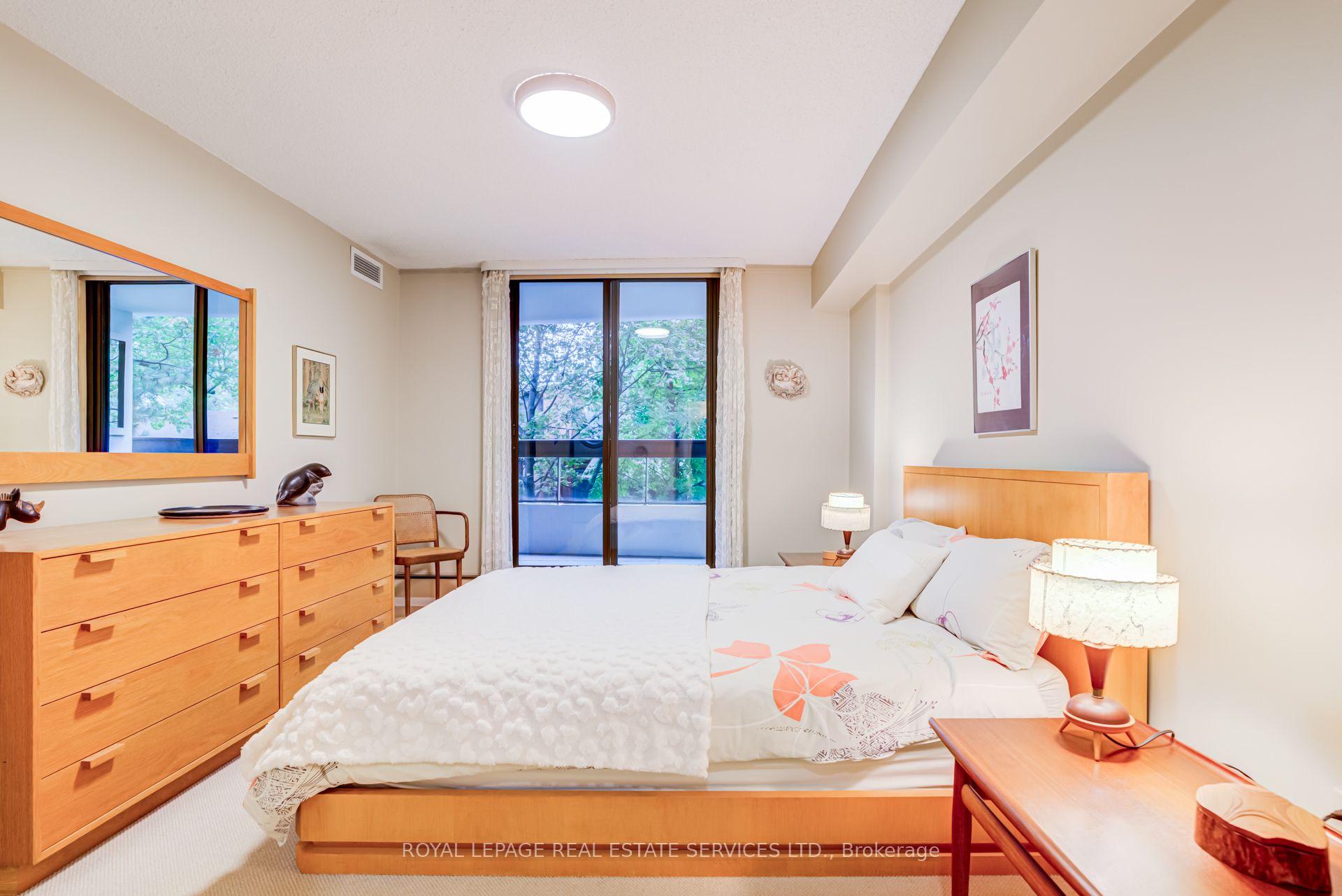 Photo 9 of Unit 202, 80 Quebec Avenue, Toronto, High Park North — HOMEH
