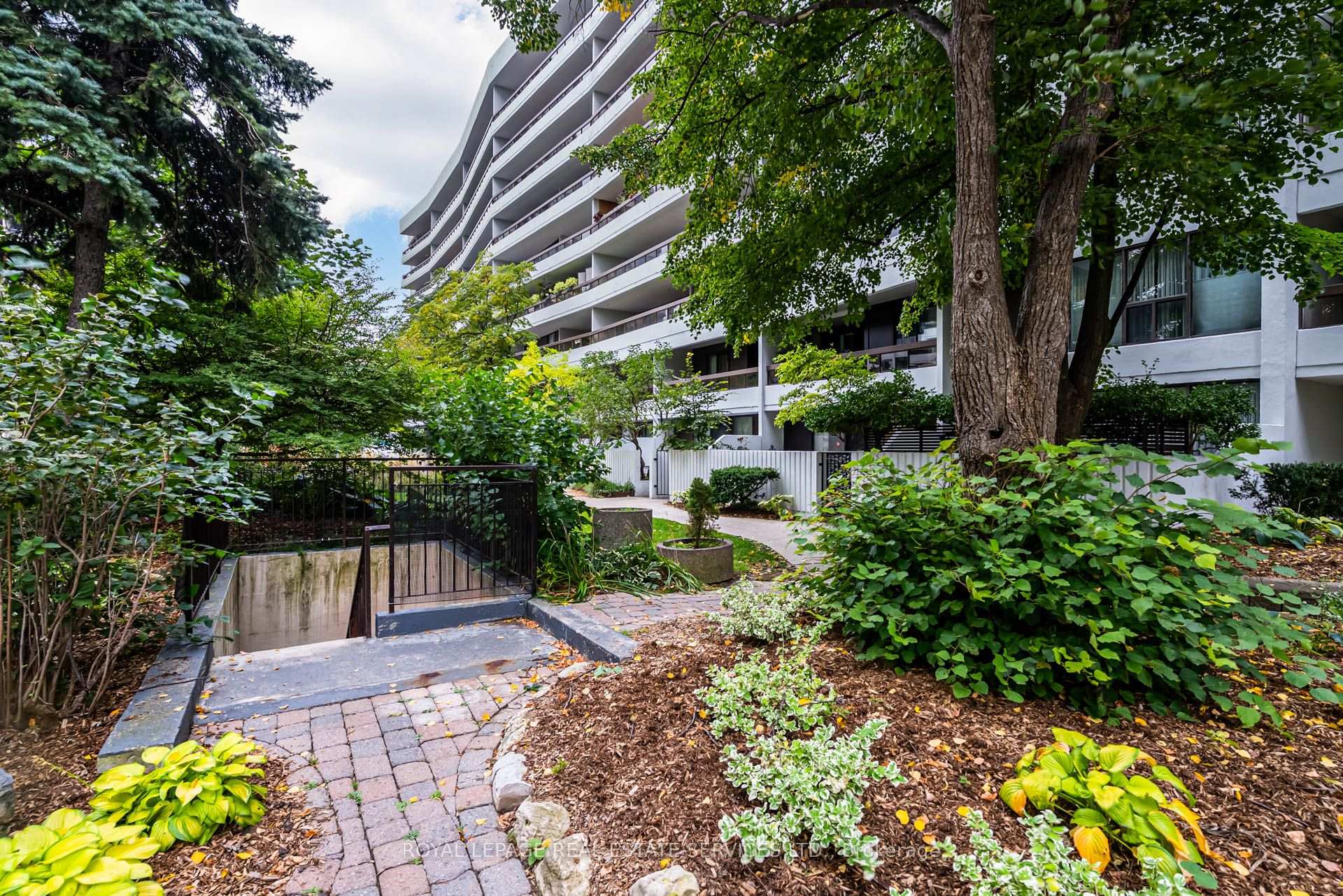Photo 35 of Unit 202, 80 Quebec Avenue, Toronto, High Park North — HOMEH