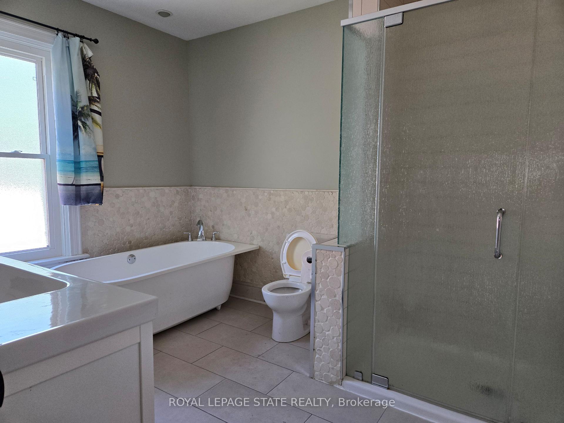 Photo 14 of 2087 Governors Road, Hamilton, Rural Flamborough — HOMEH