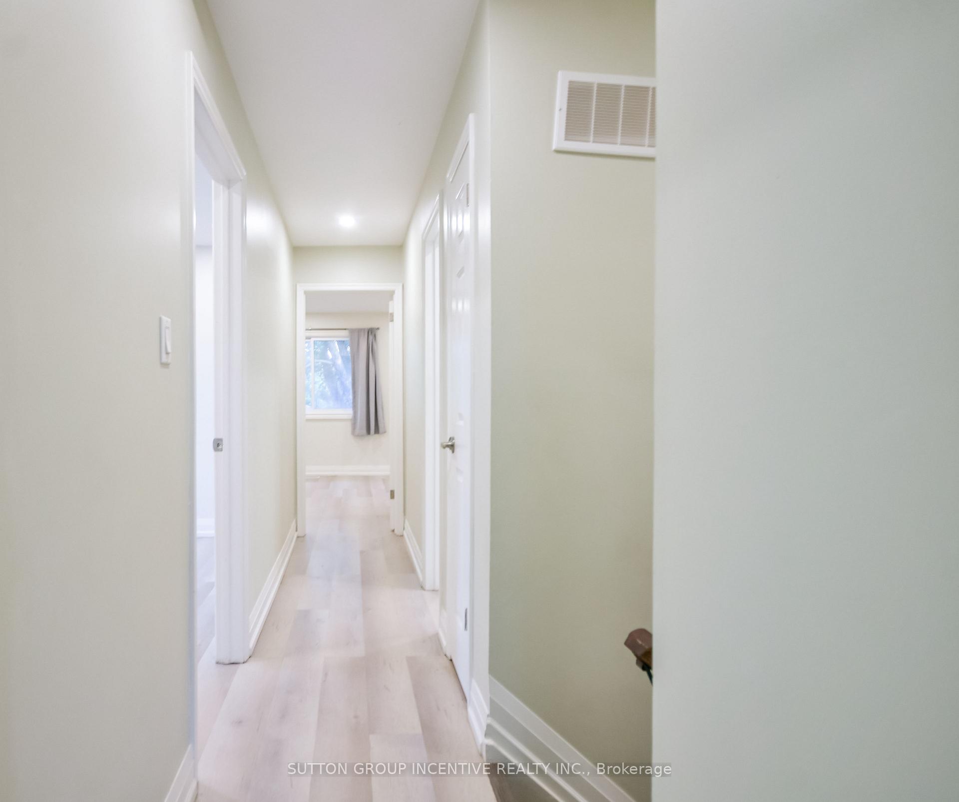 Photo 21 of Unit B, 33 Cundles Road E, Barrie, Cundles East — HOMEH