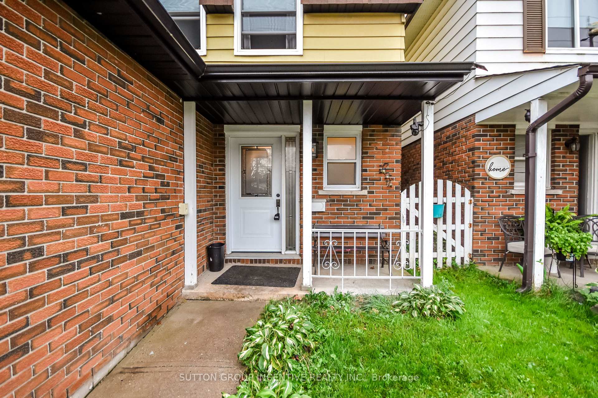 Photo 43 of Unit B, 33 Cundles Road E, Barrie, Cundles East — HOMEH