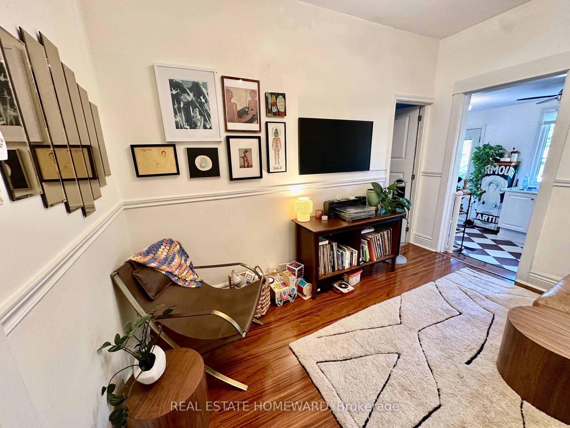 Photo 9 of 250 Rushton Road, Toronto, Wychwood — HOMEH