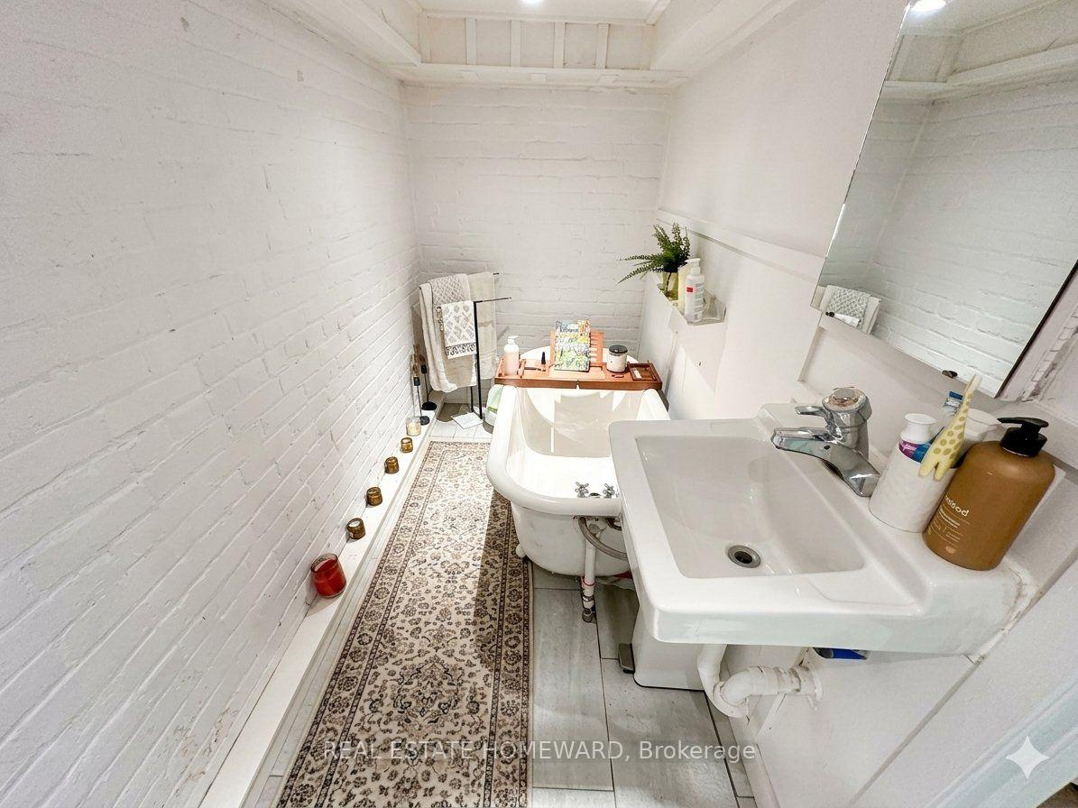 Photo 29 of 250 Rushton Road, Toronto, Wychwood — HOMEH